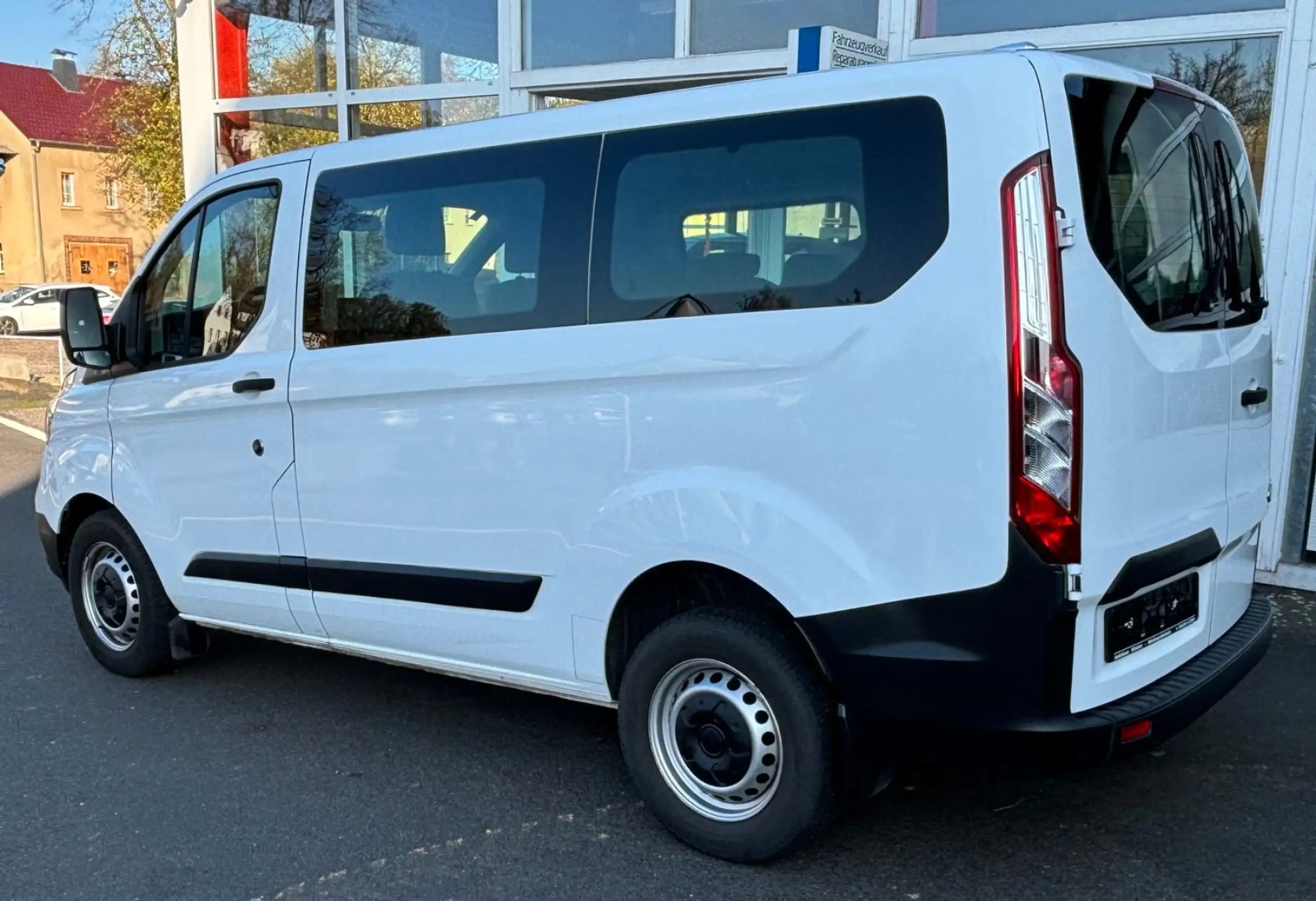 Ford - Transit Custom