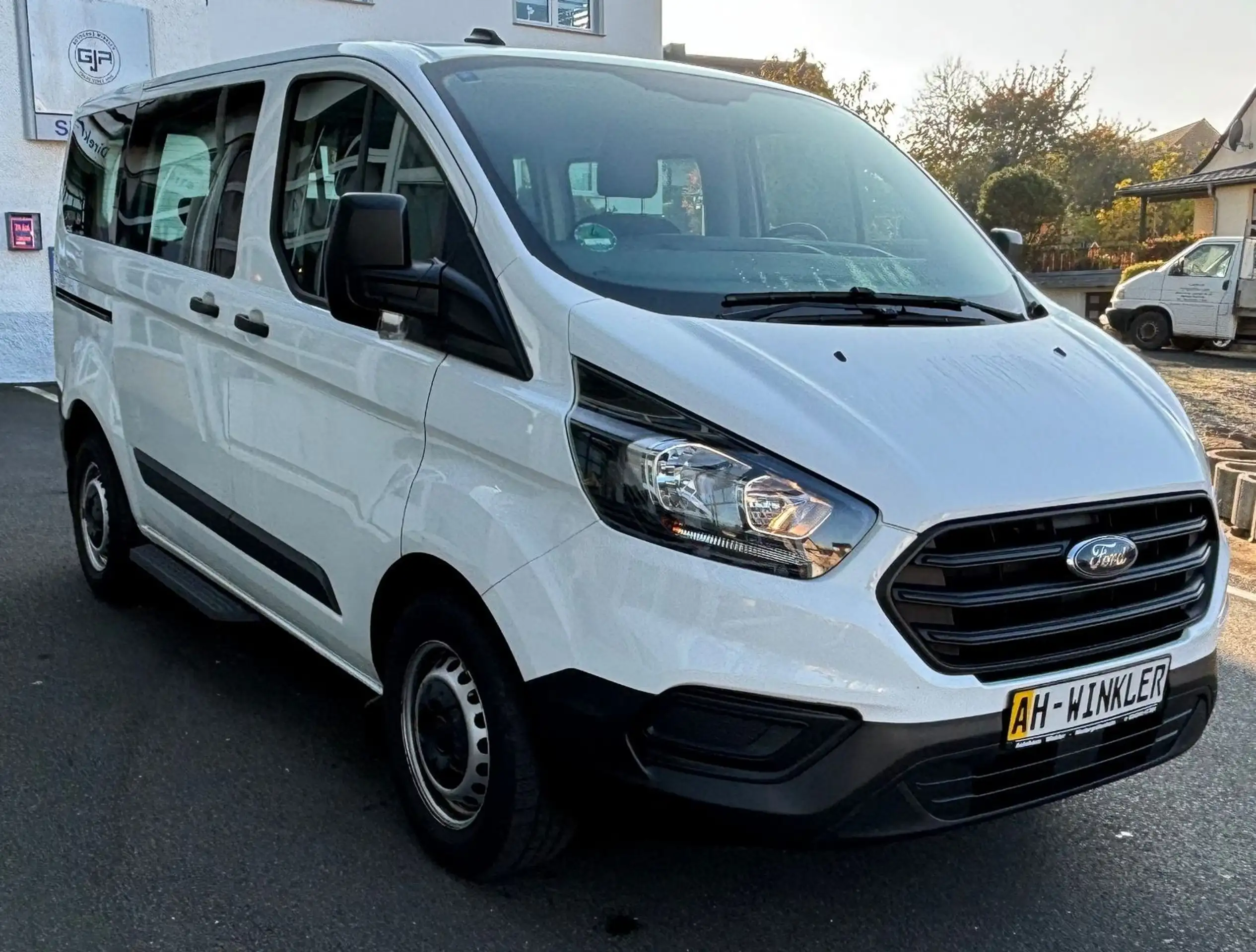 Ford - Transit Custom