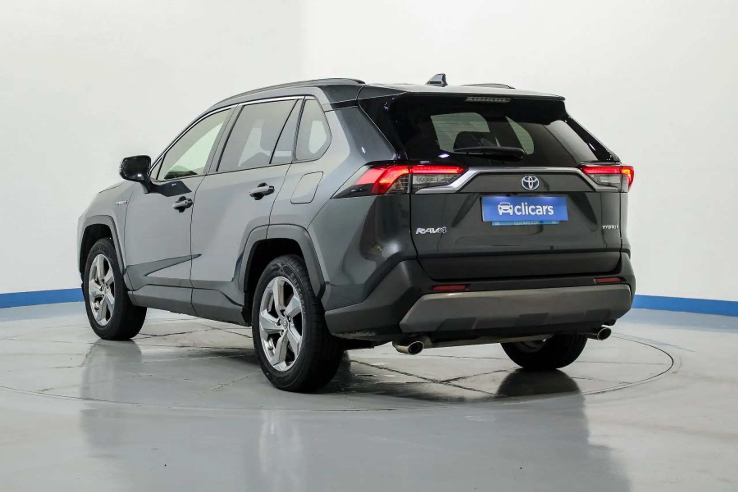 Toyota - RAV 4