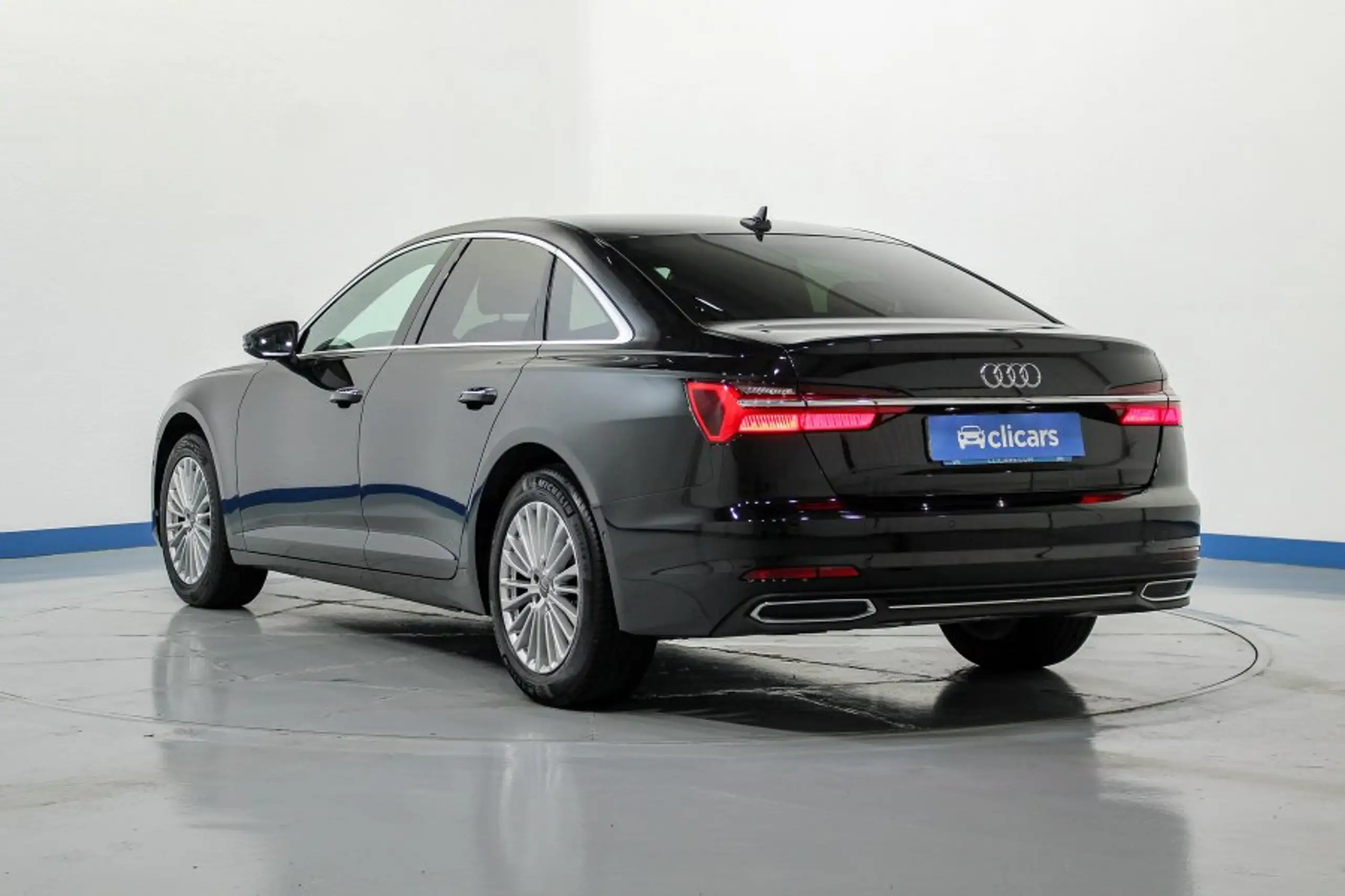 Audi - A6