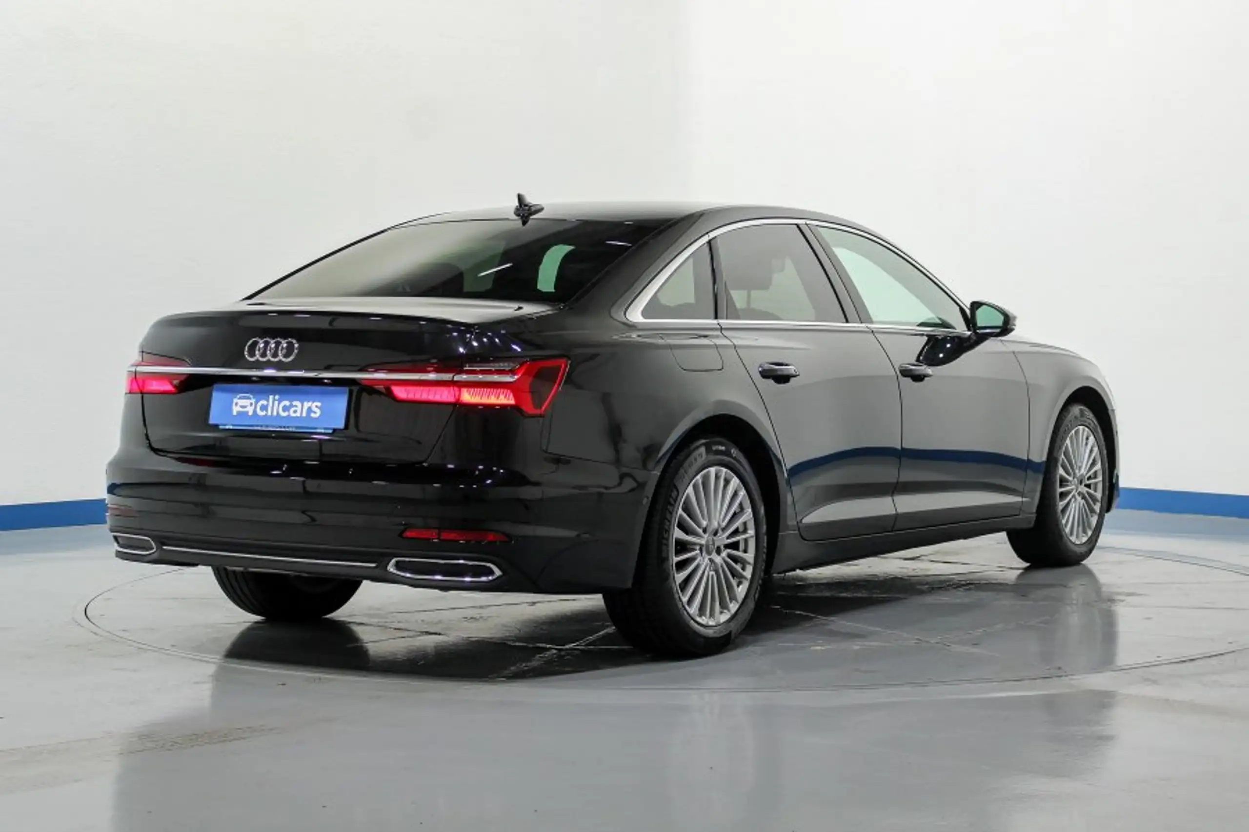 Audi - A6