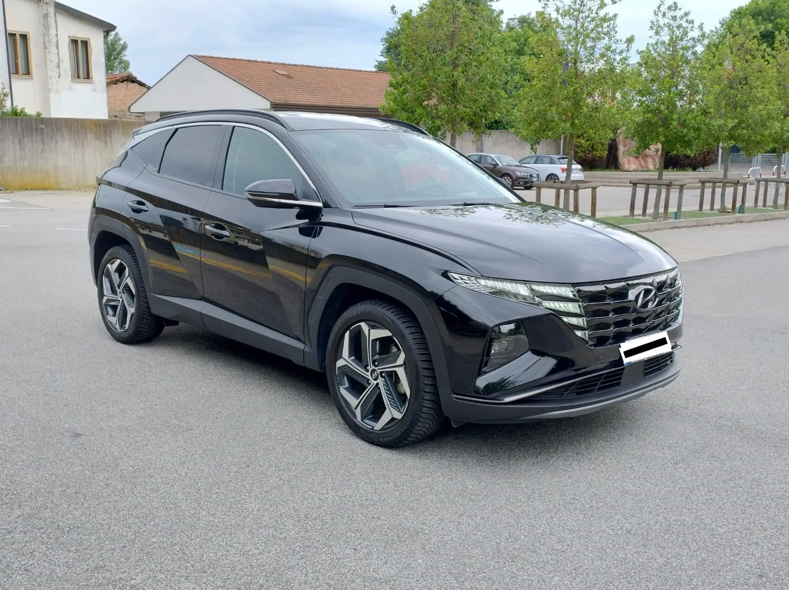 Hyundai - TUCSON