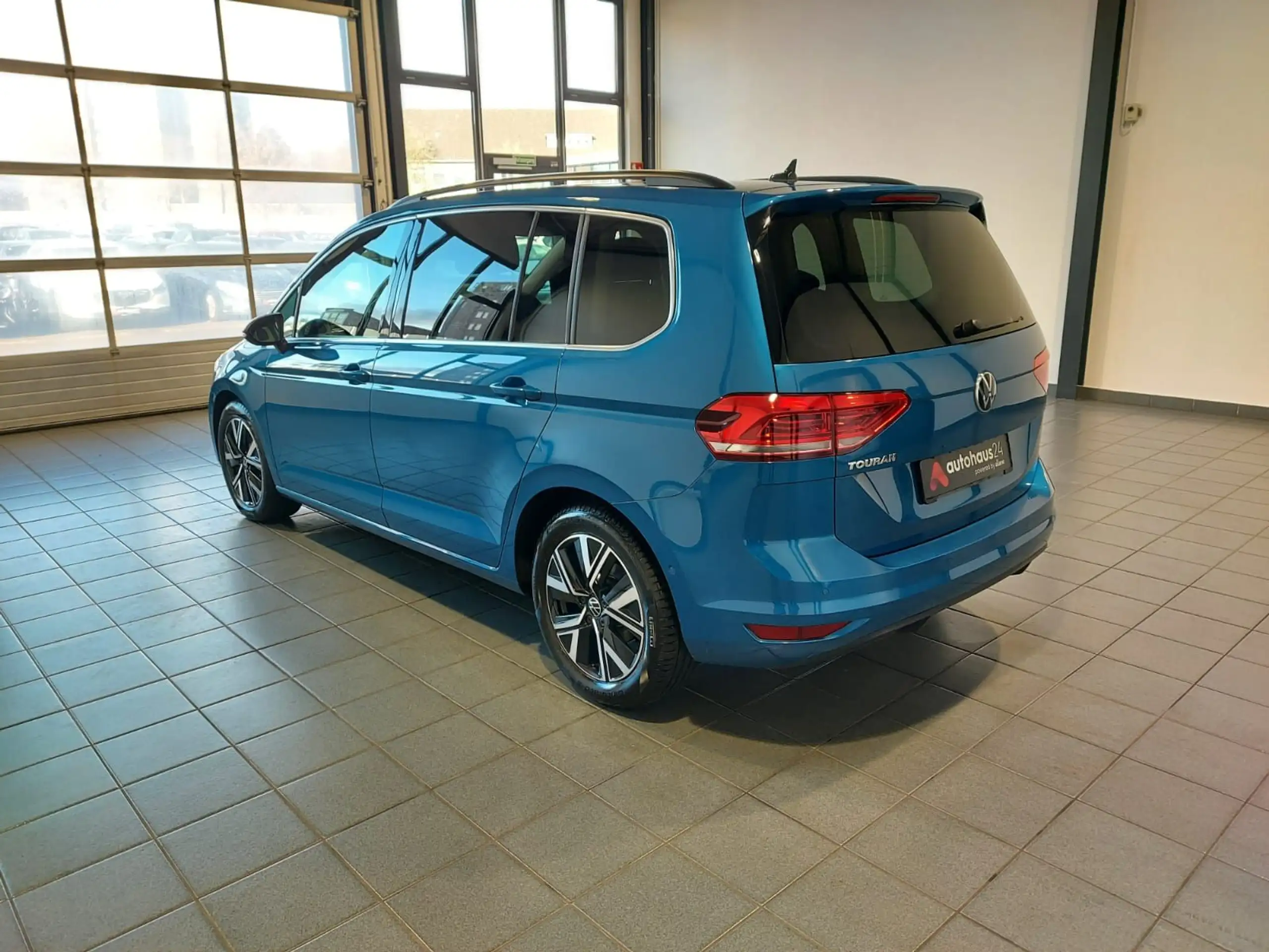 Volkswagen - Touran