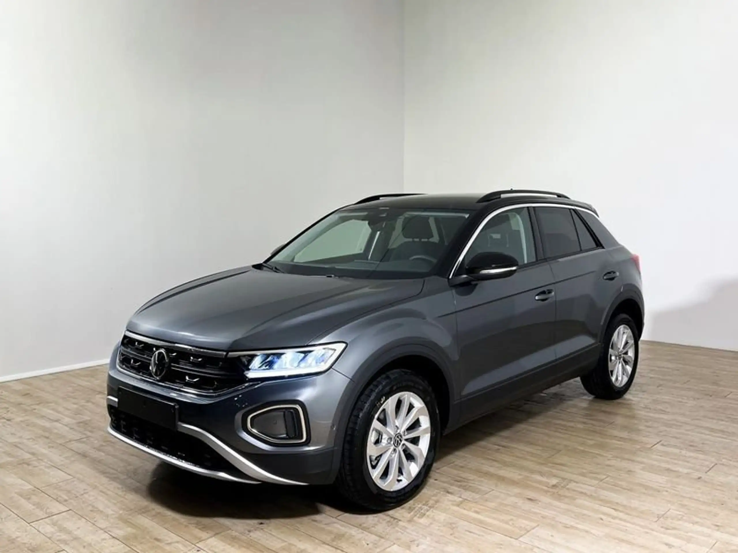 Volkswagen T-Roc 2024