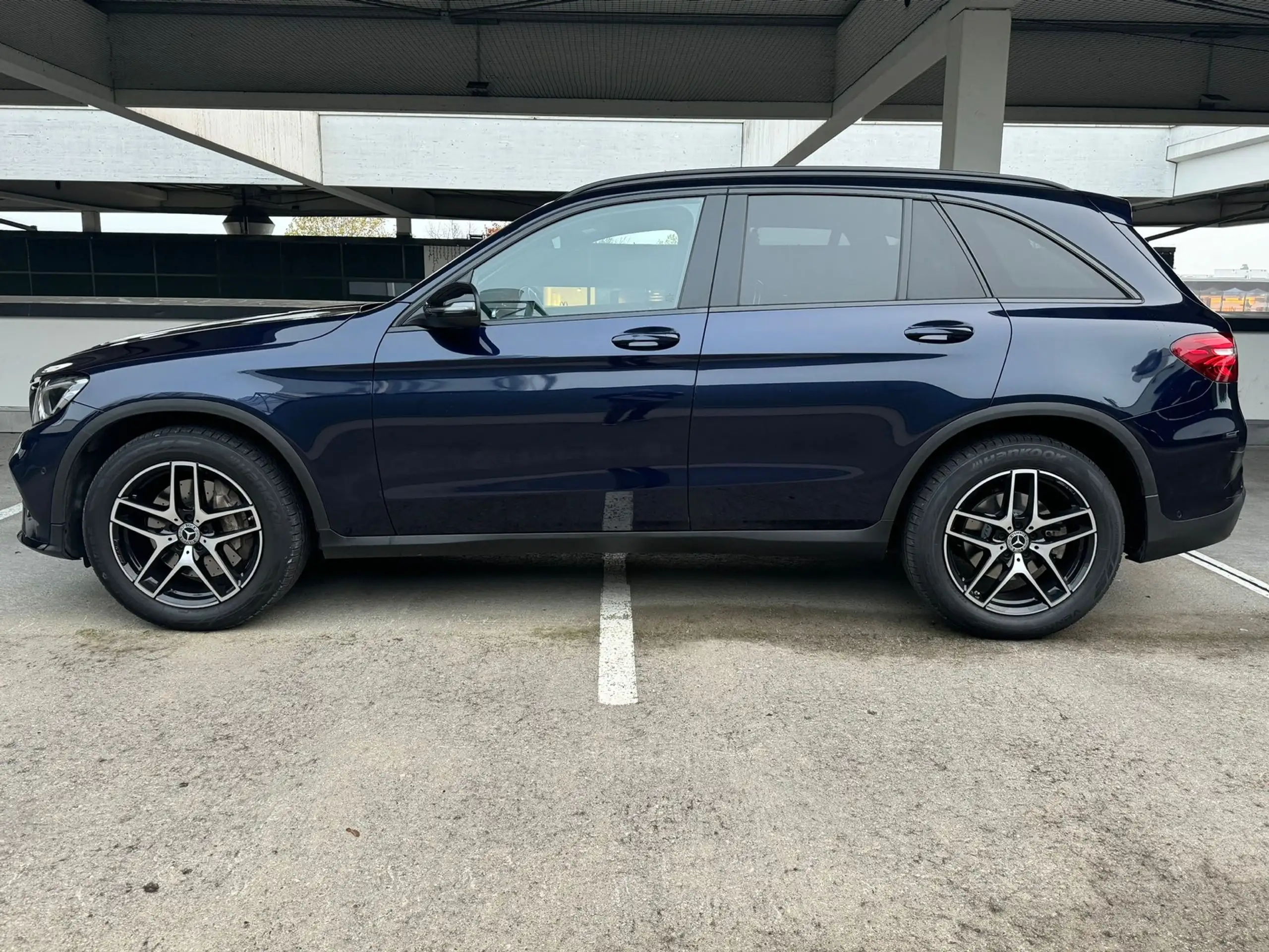 Mercedes-Benz - GLC 250