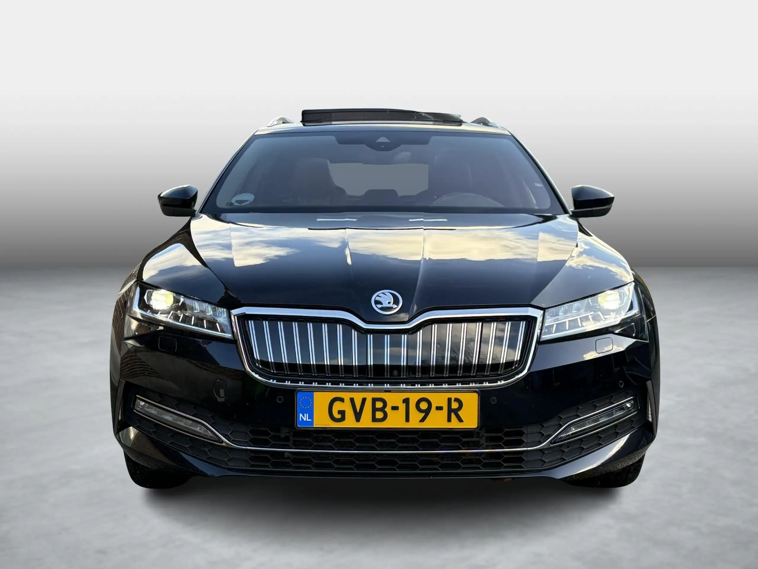 Skoda - Superb