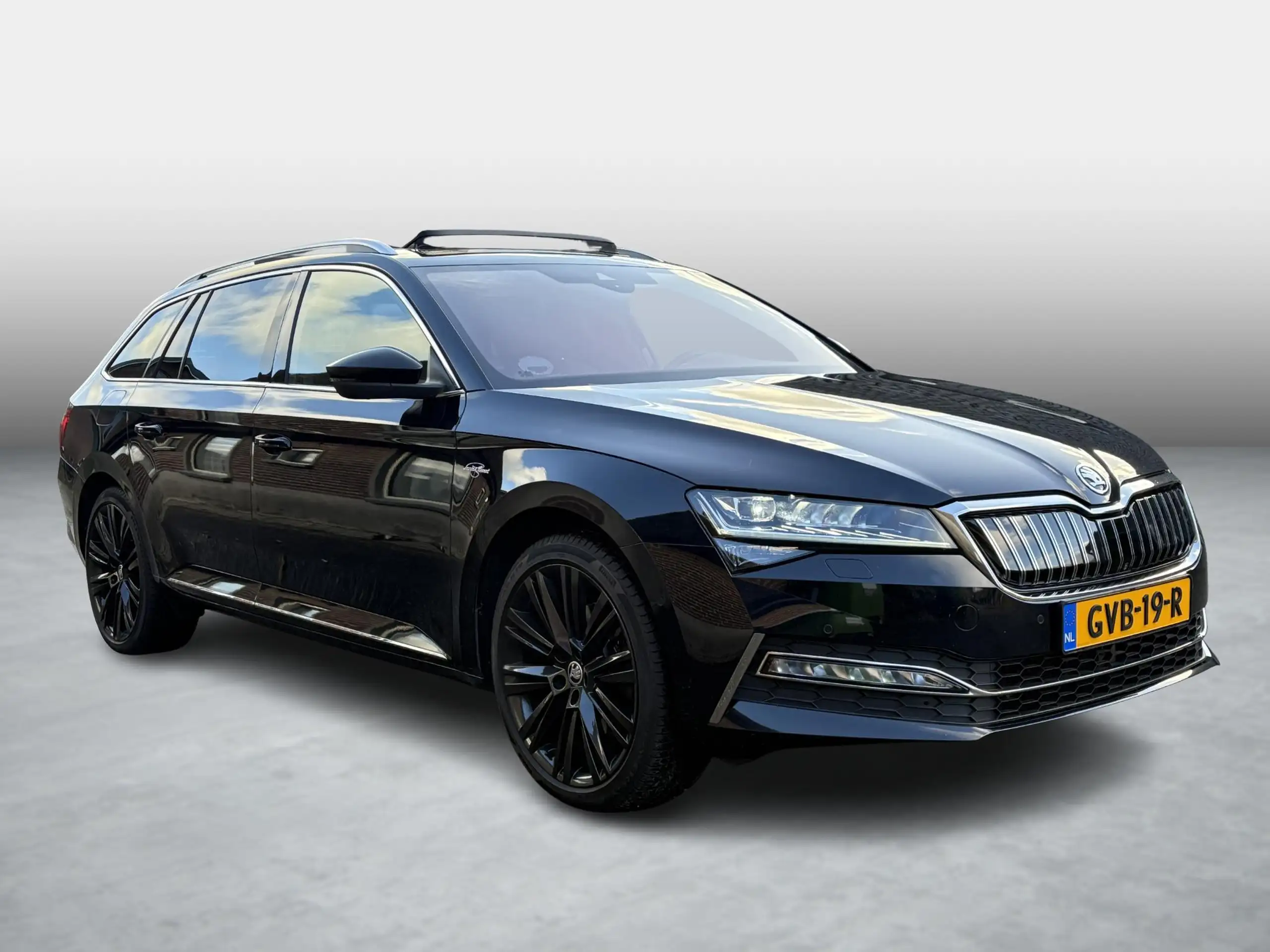 Skoda - Superb