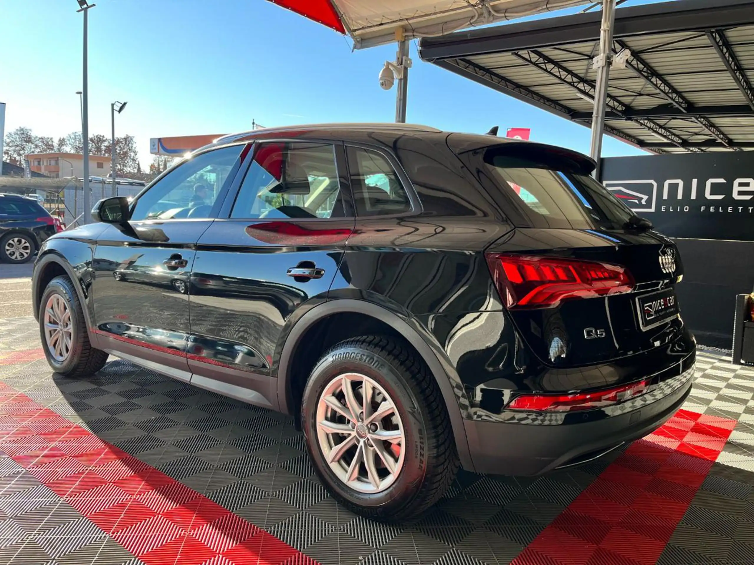 Audi - Q5