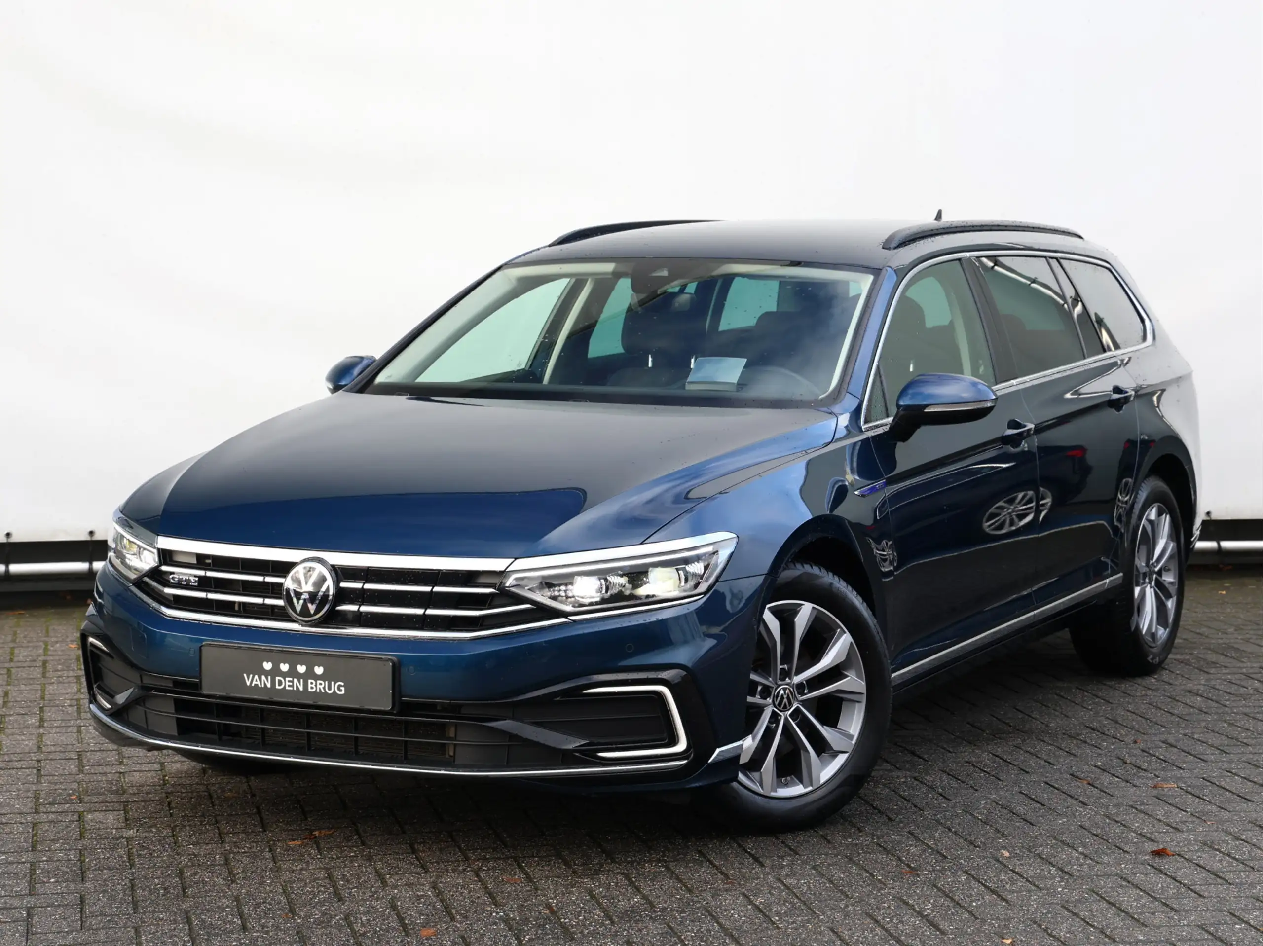 Volkswagen - Passat Variant