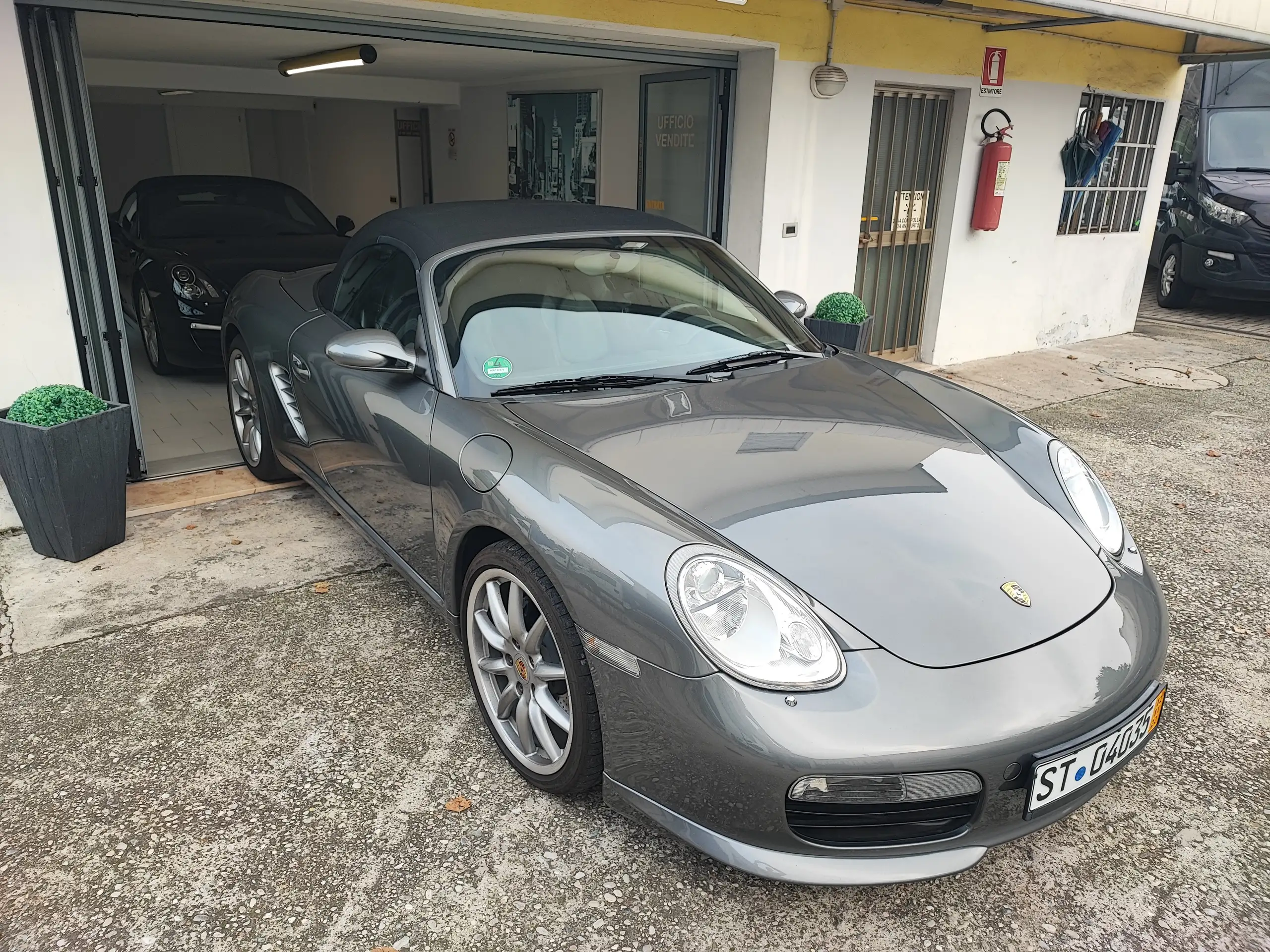 Porsche - Boxster