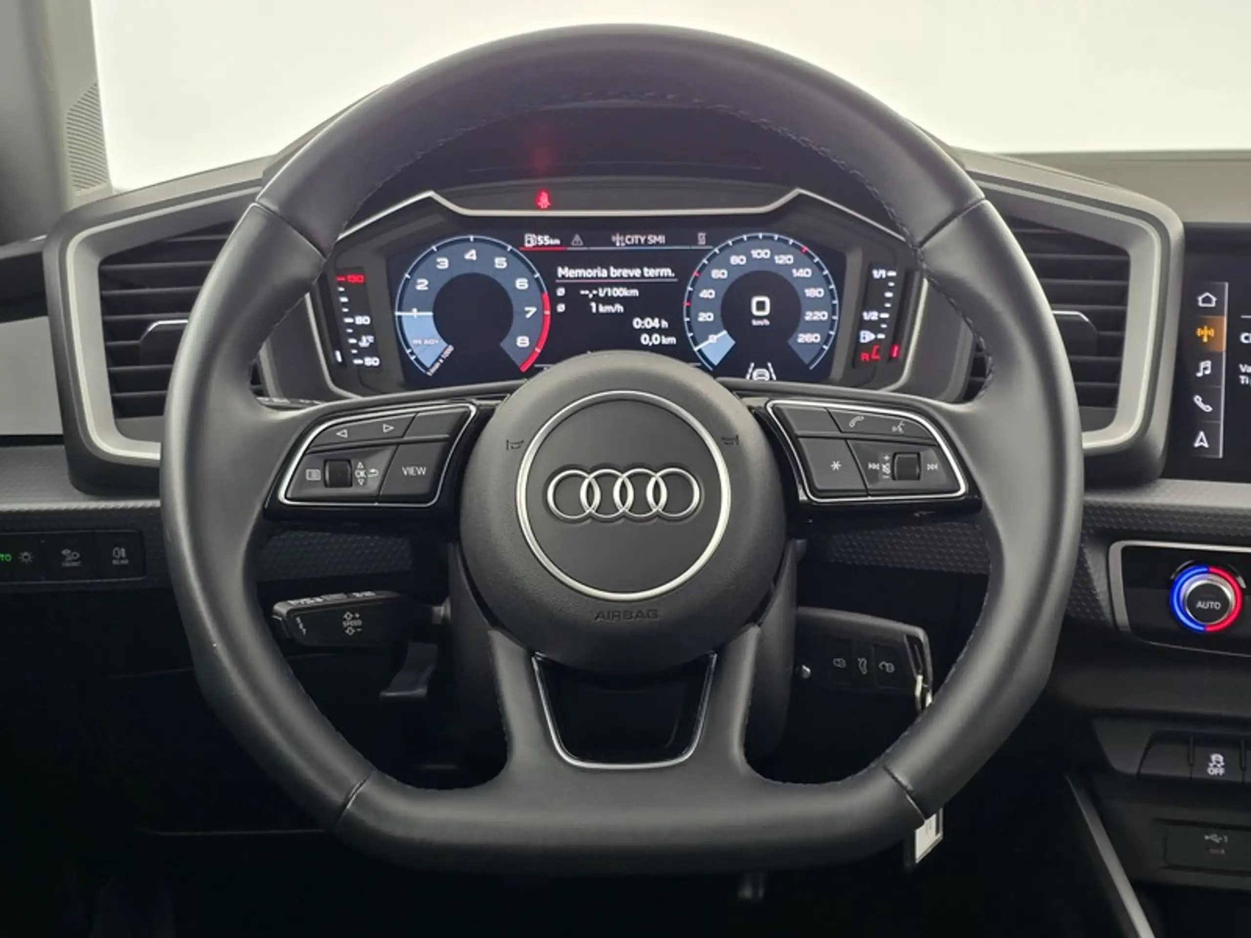 Audi - A1