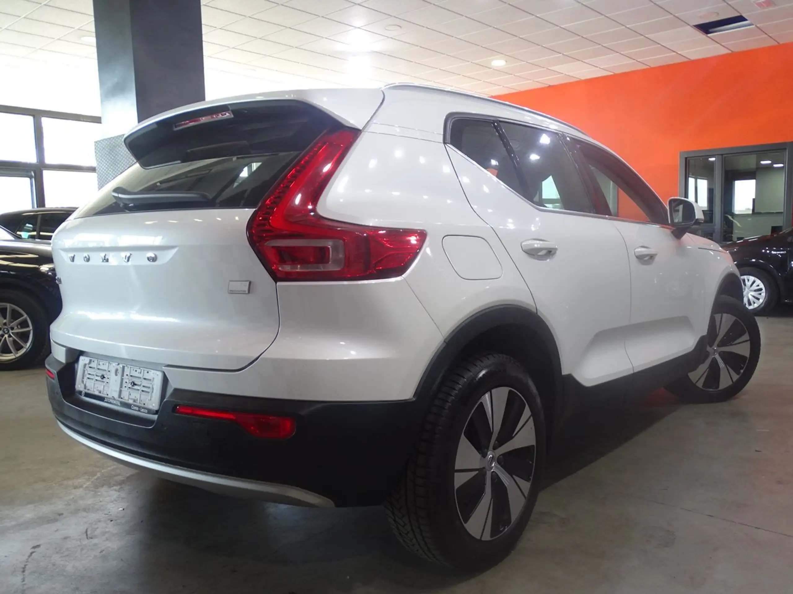 Volvo - XC40