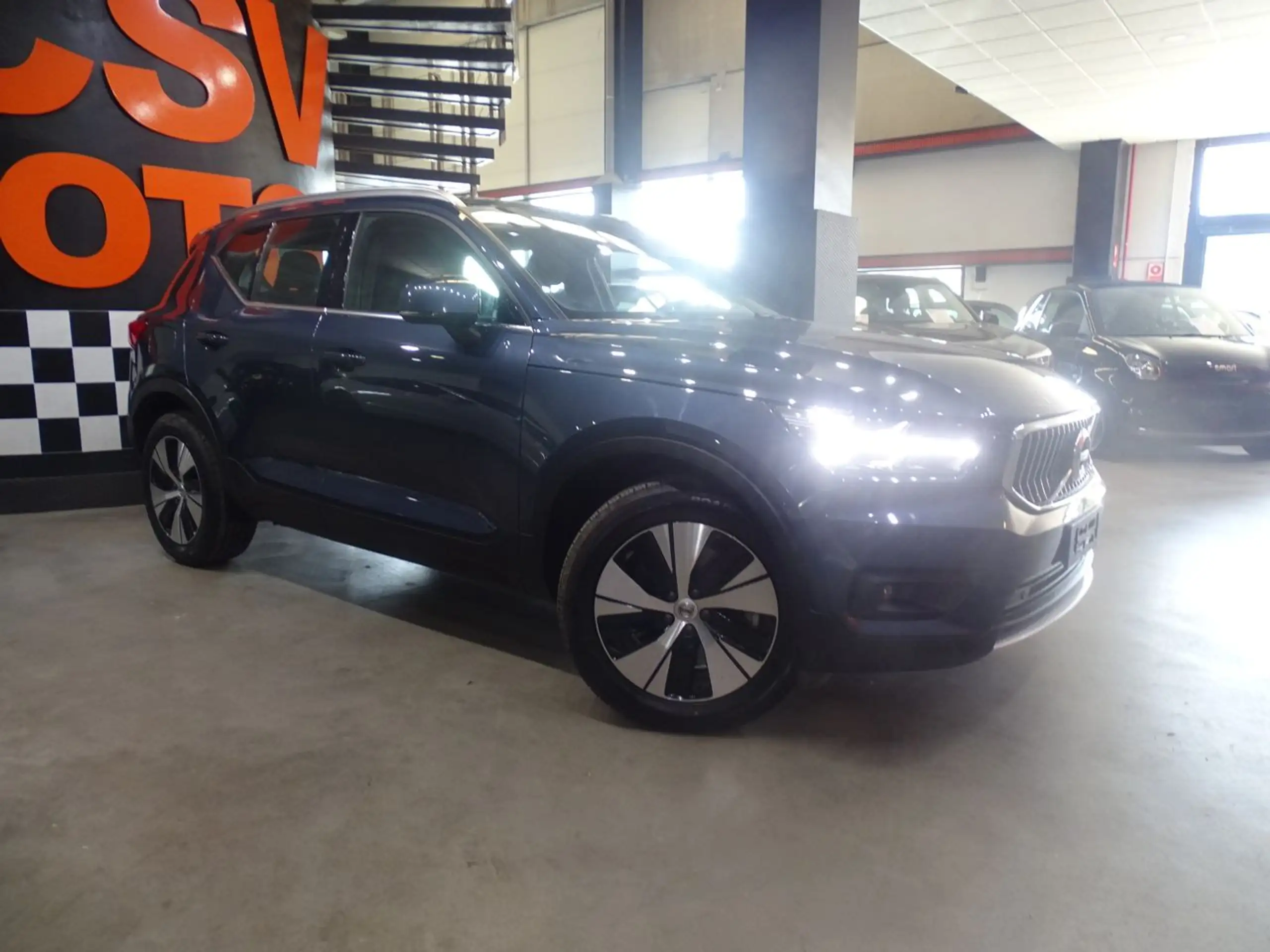 Volvo - XC40