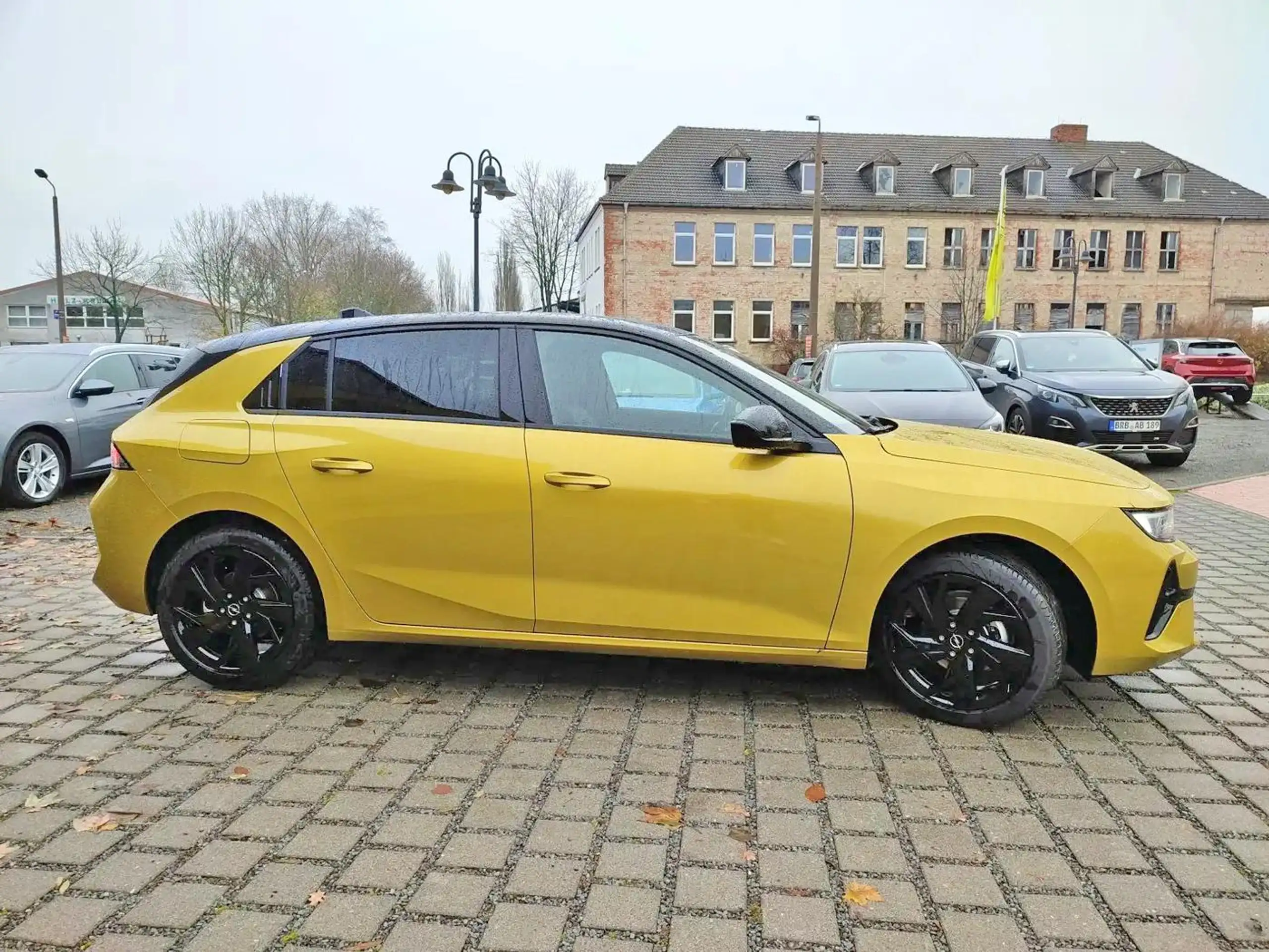 Opel - Astra