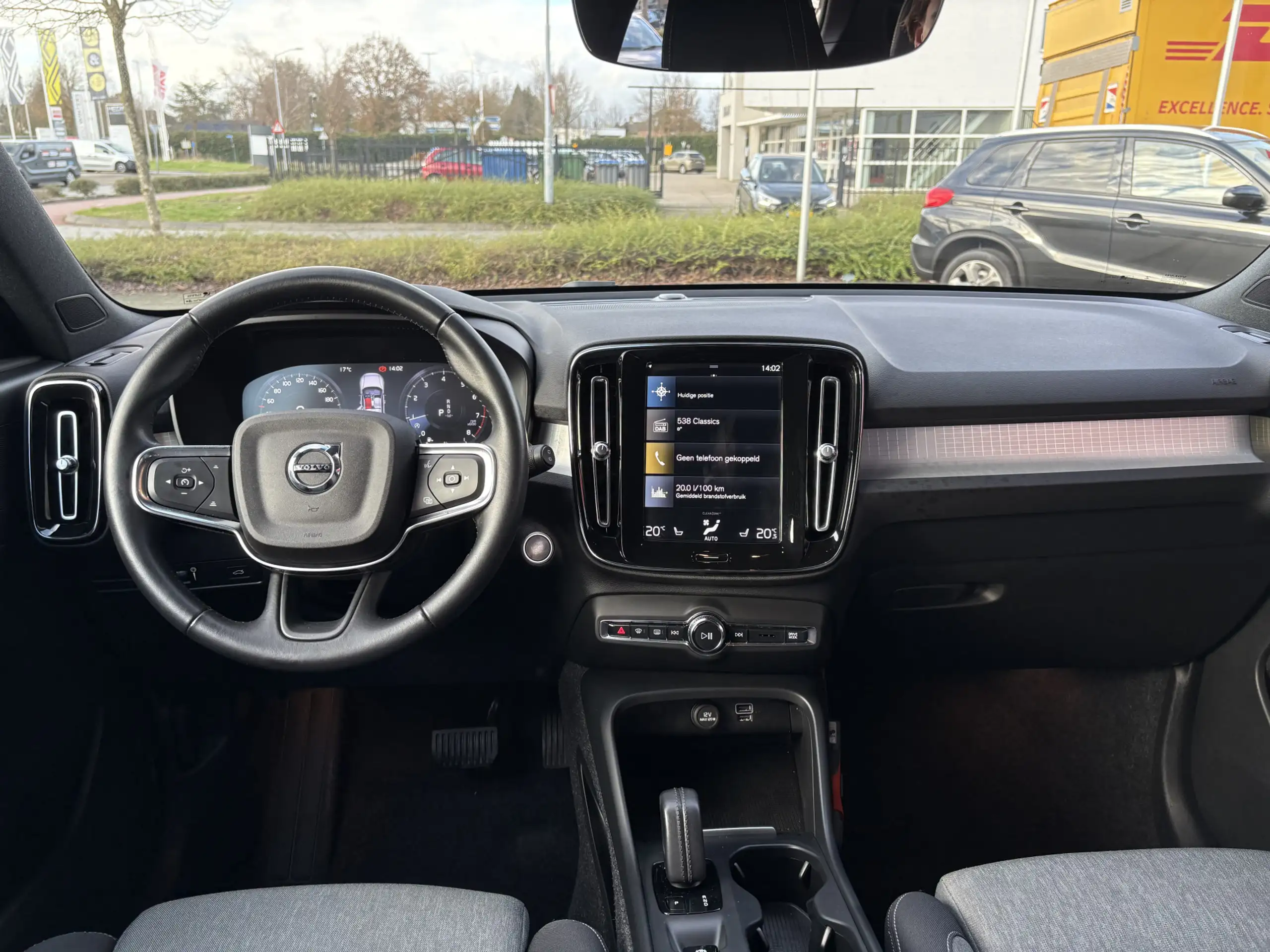 Volvo - XC40