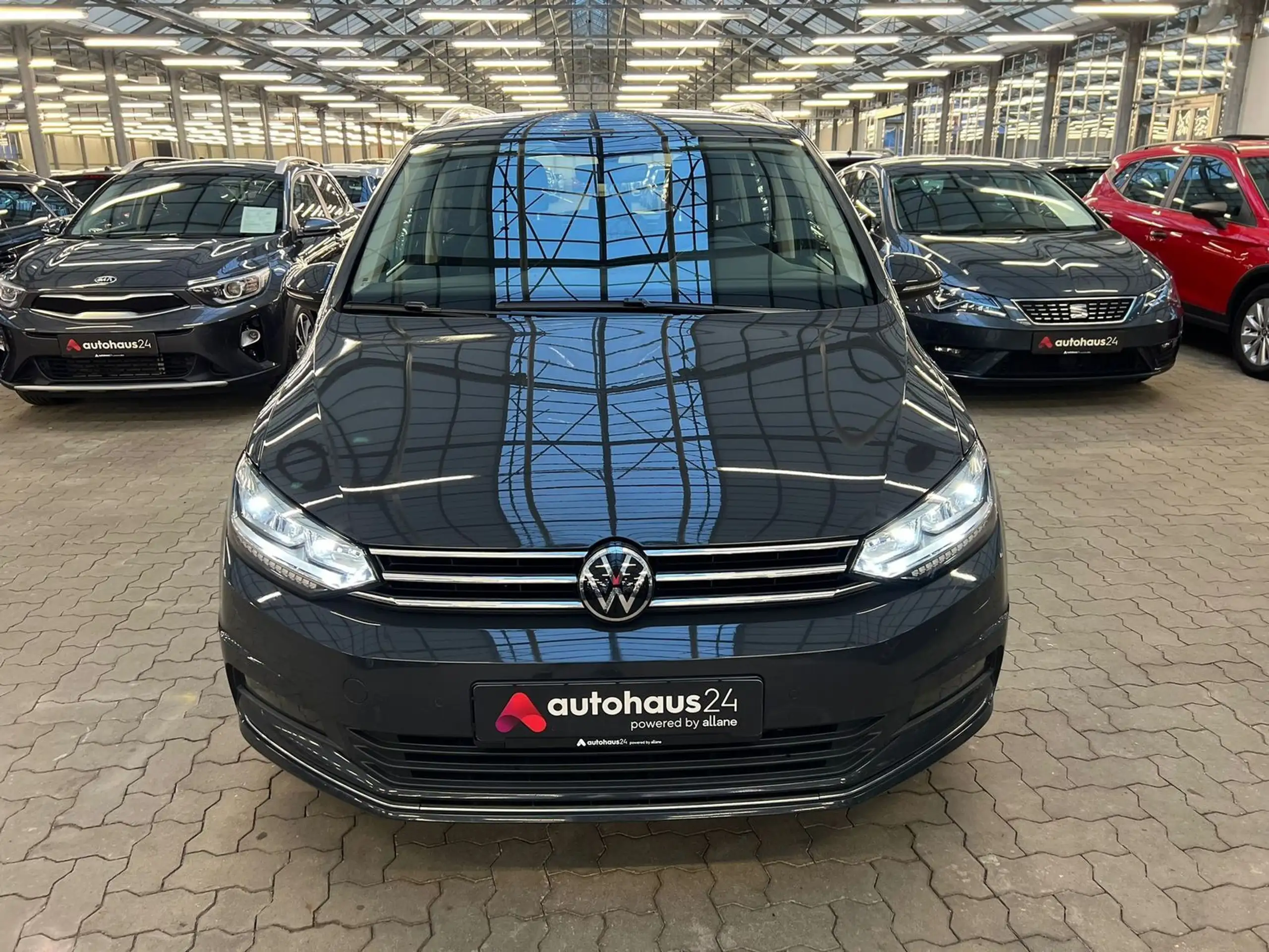 Volkswagen - Touran