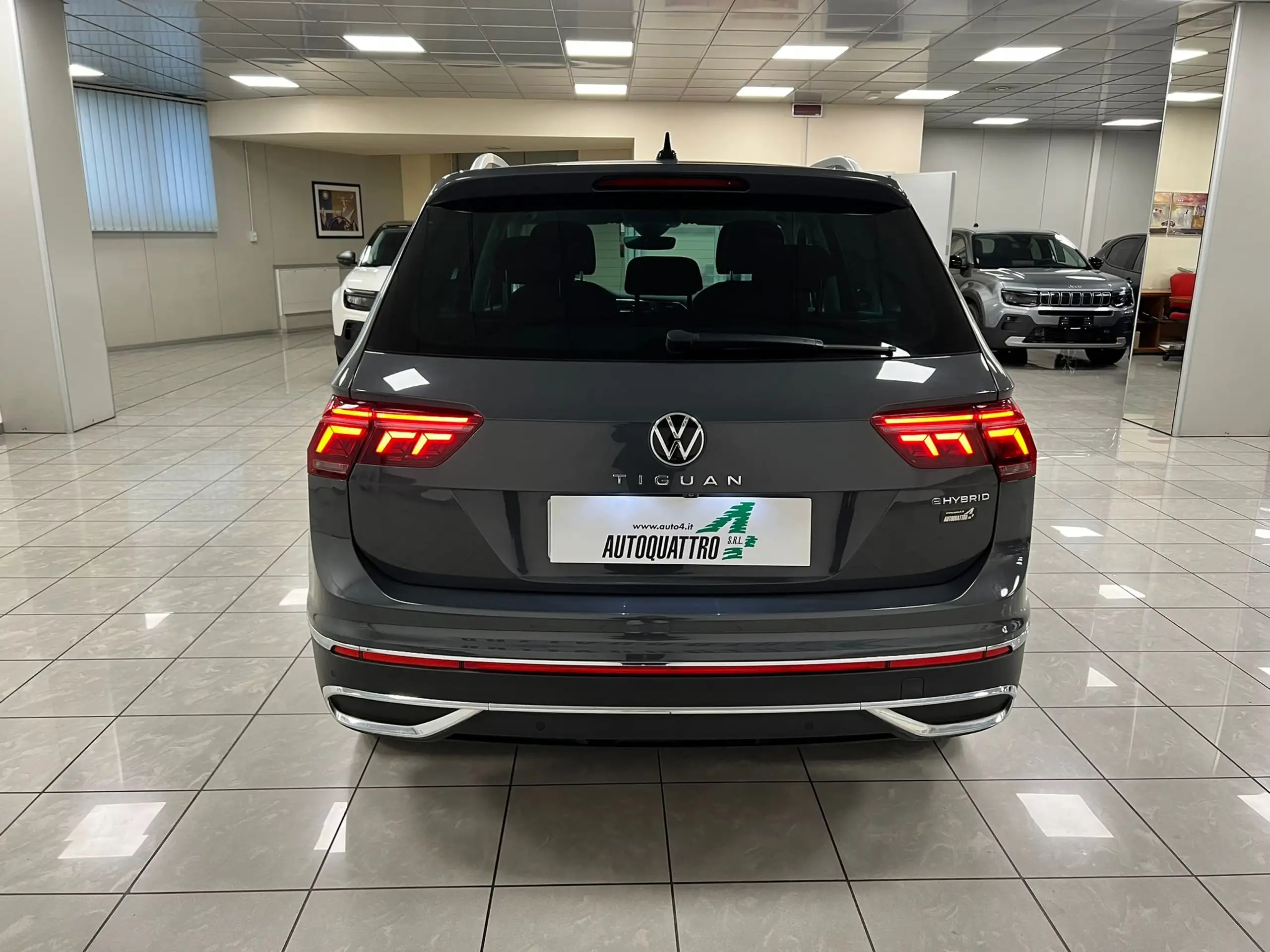 Volkswagen - Tiguan