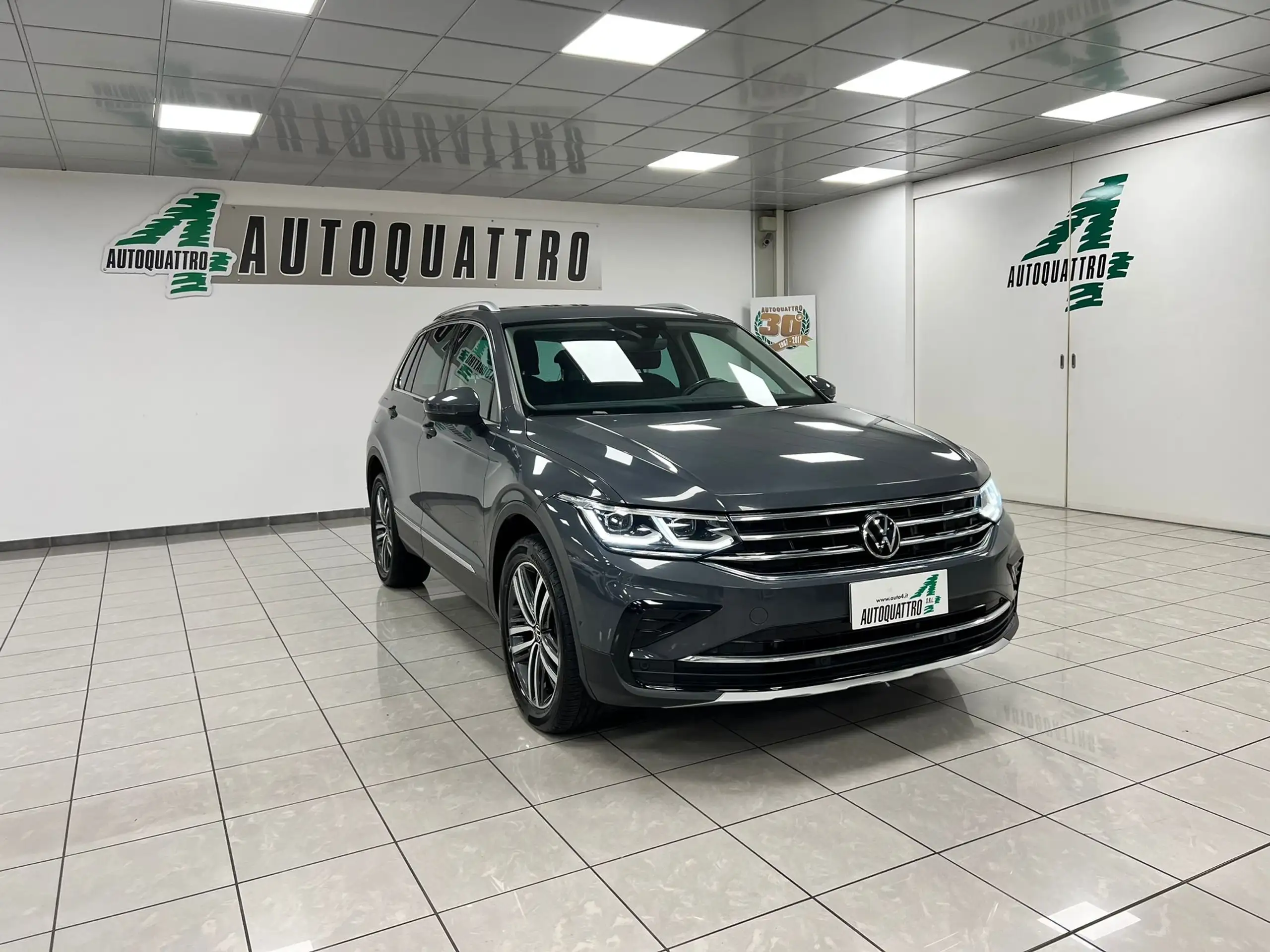 Volkswagen - Tiguan