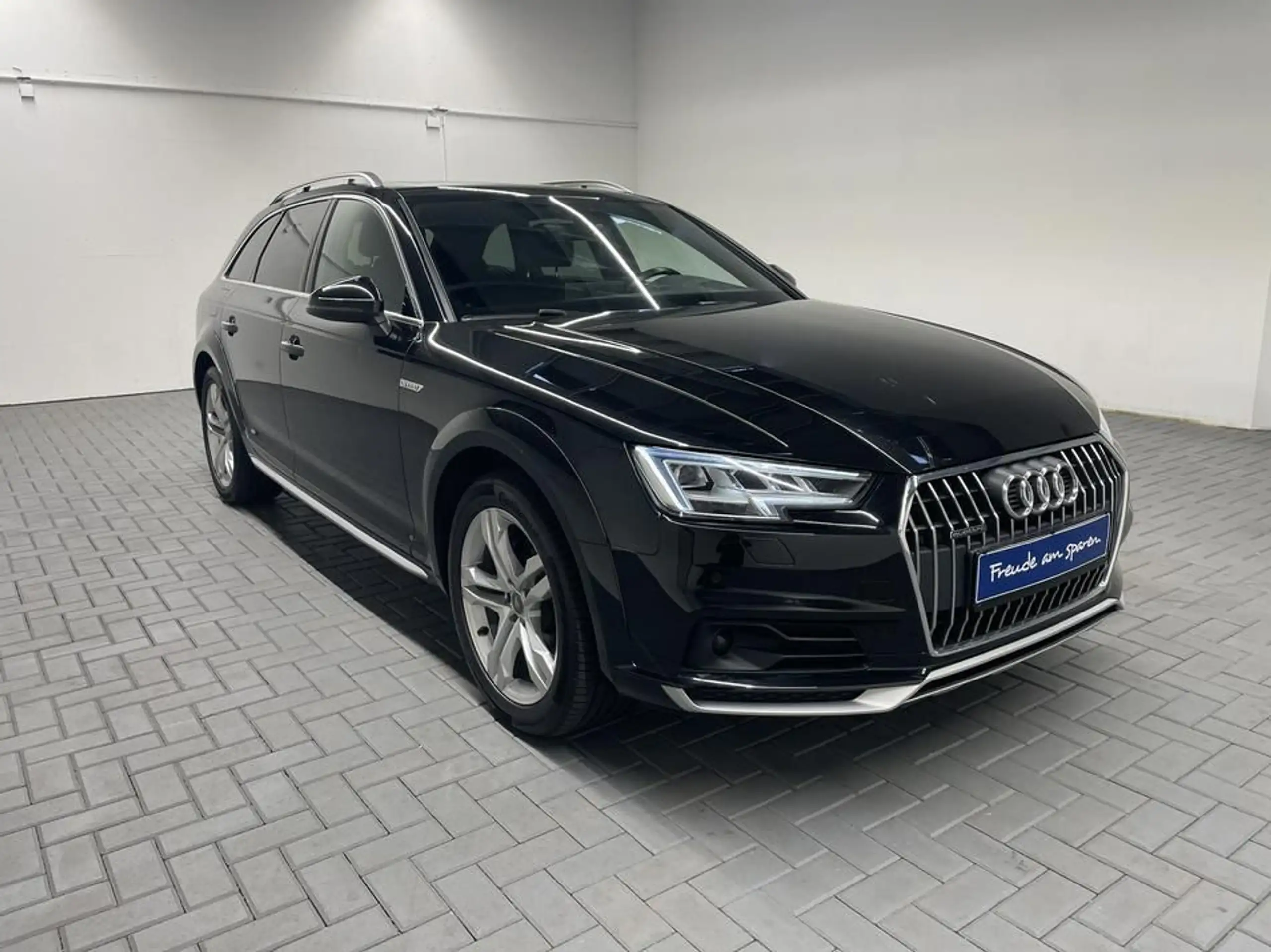 Audi - A4 allroad