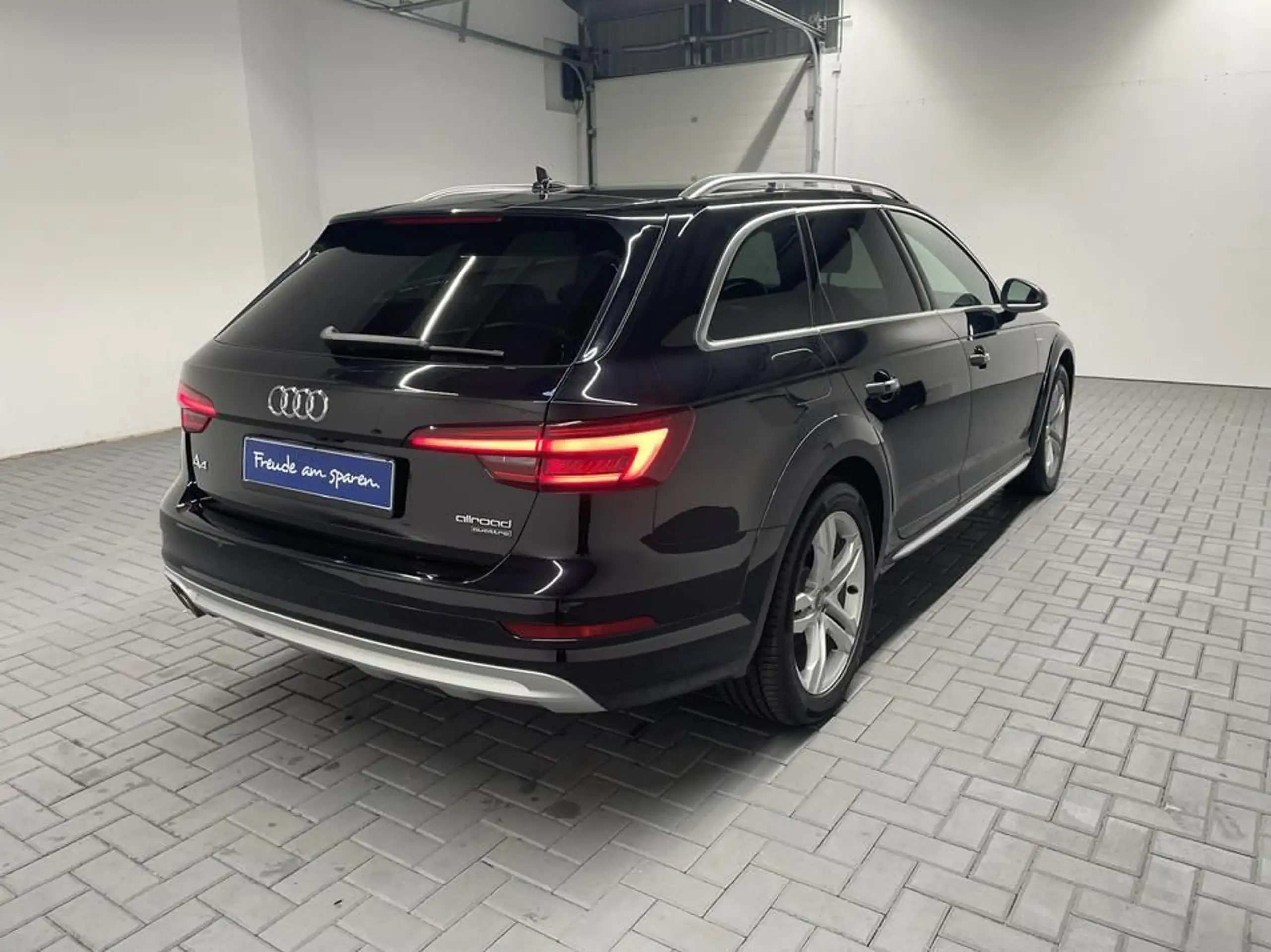 Audi - A4 allroad