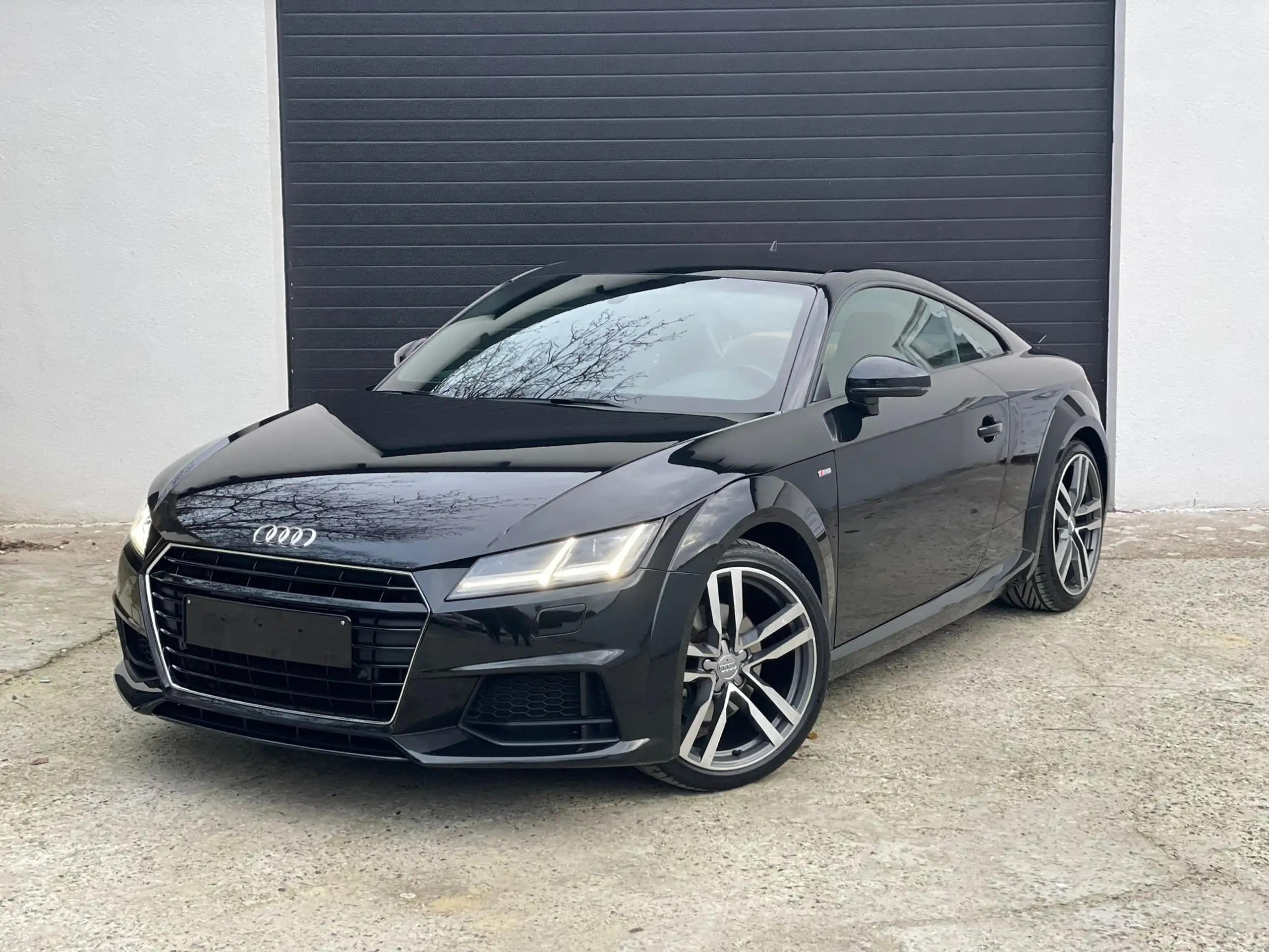 Audi - TT