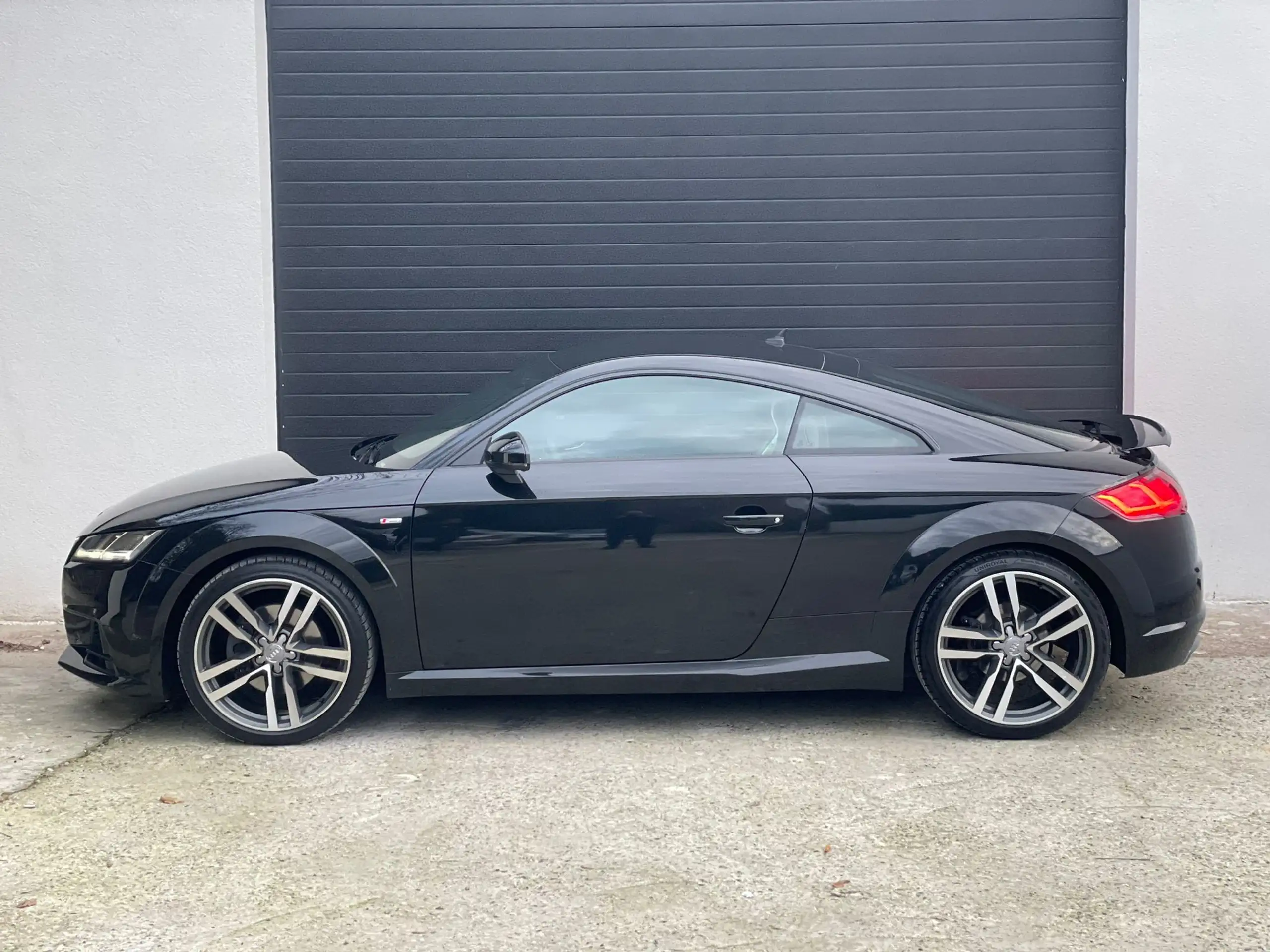 Audi - TT