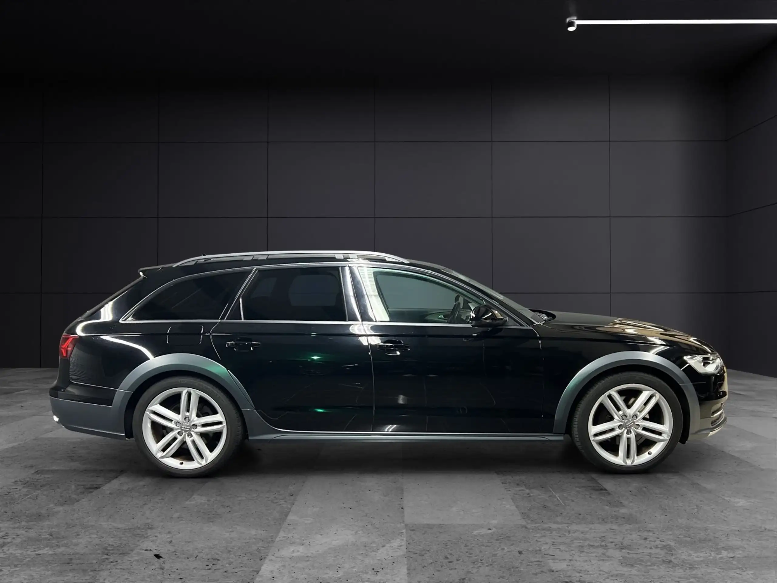 Audi - A6 allroad