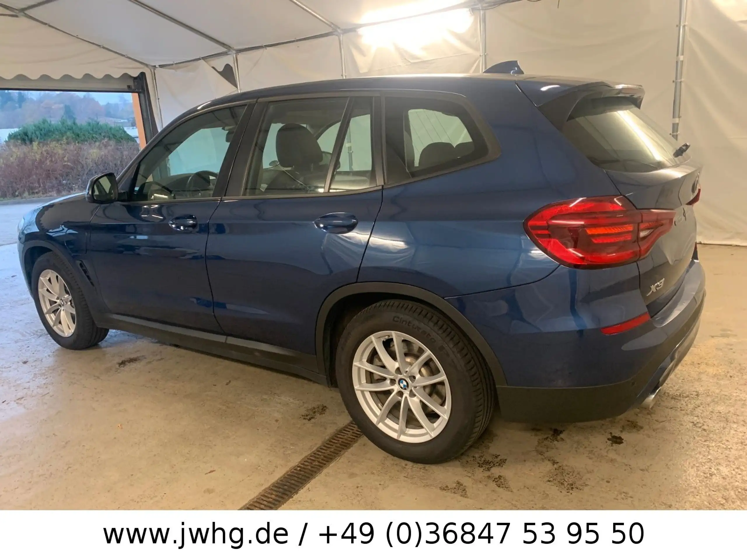 BMW - X3