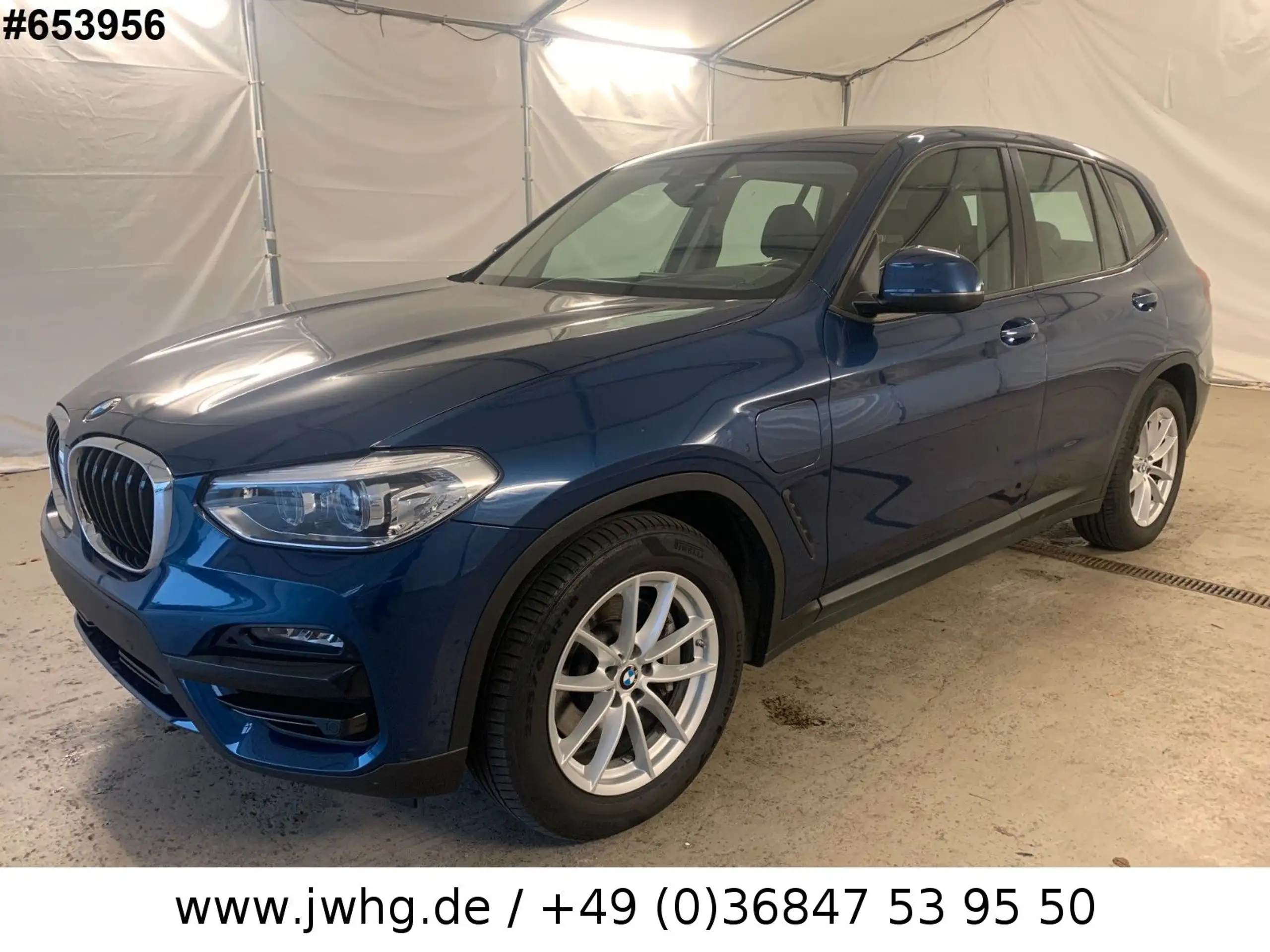 BMW - X3