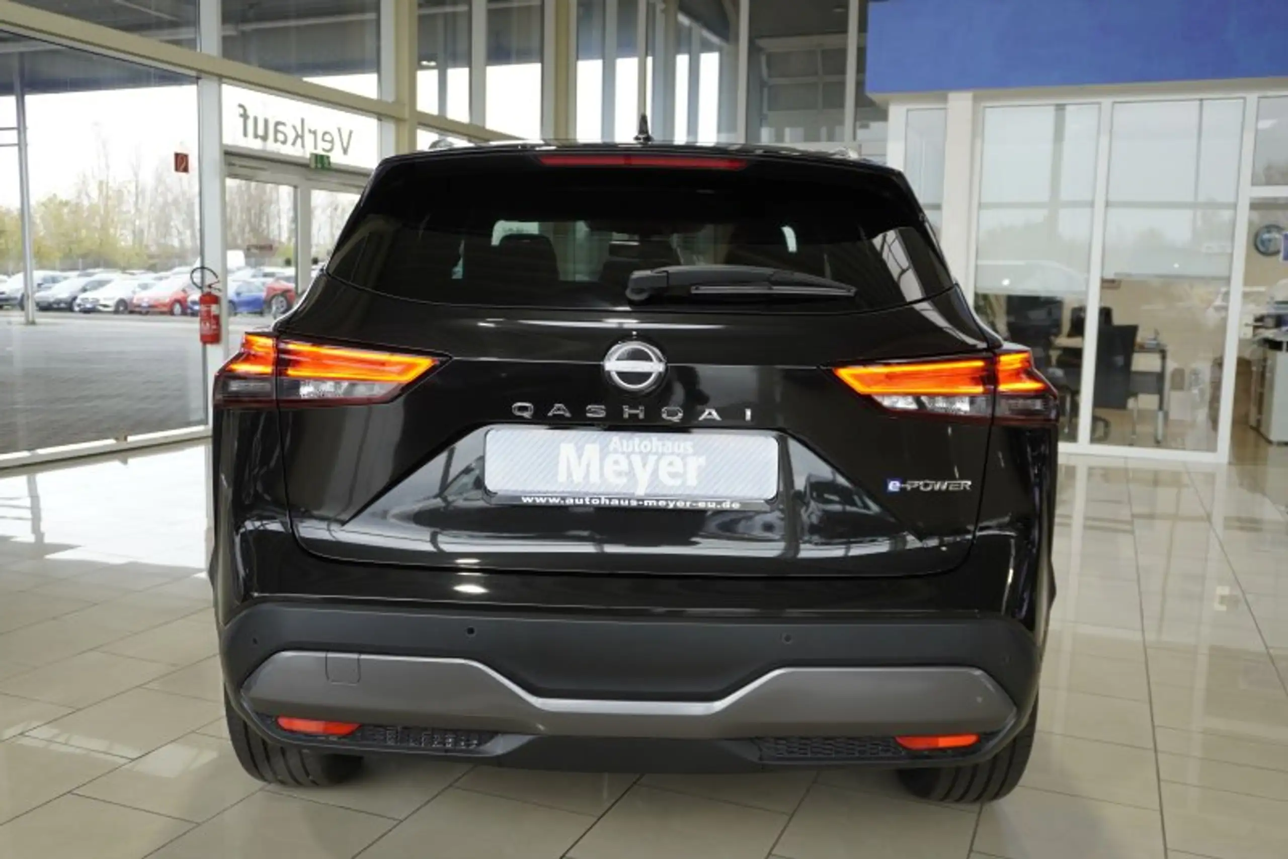 Nissan - Qashqai