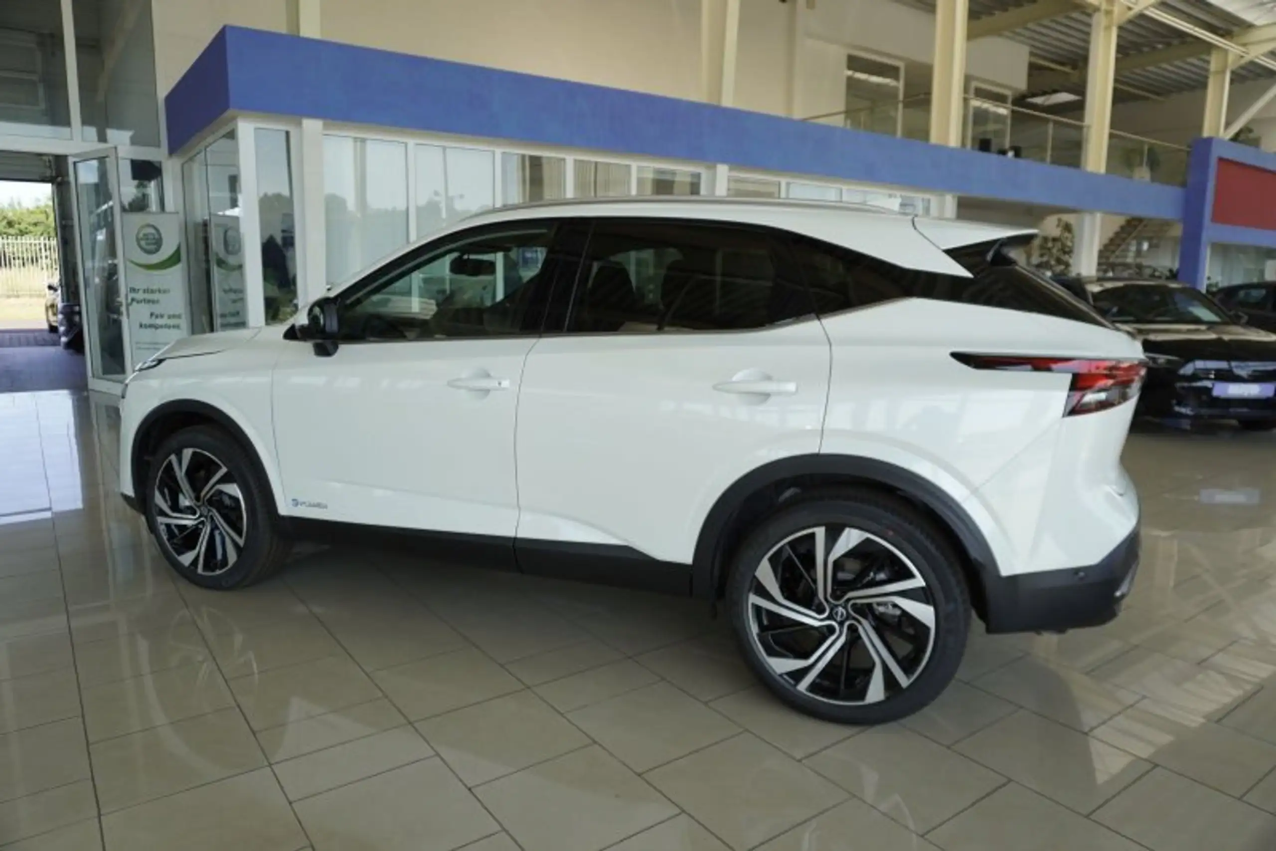 Nissan - Qashqai