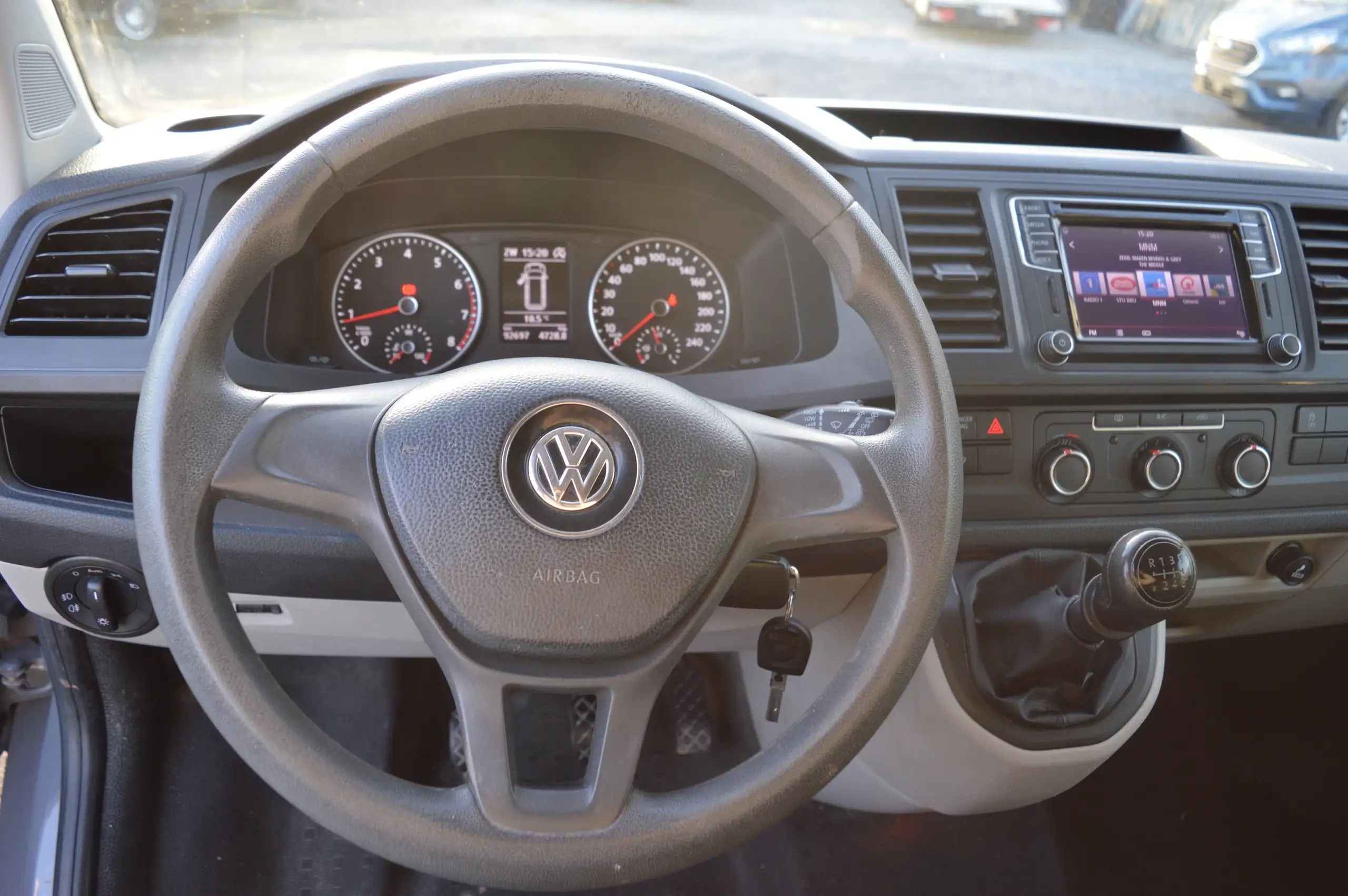 Volkswagen - T6 Transporter