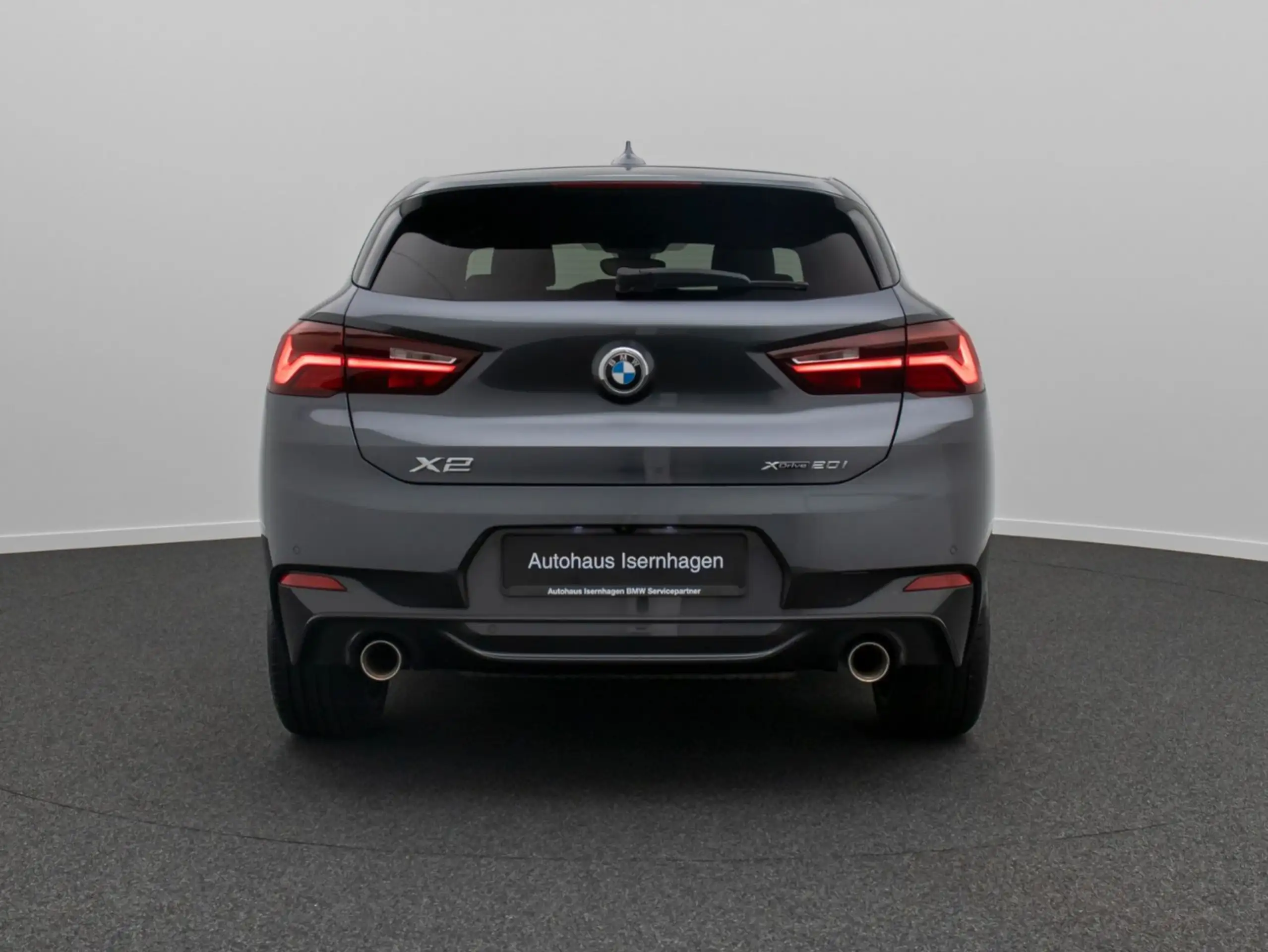 BMW - X2