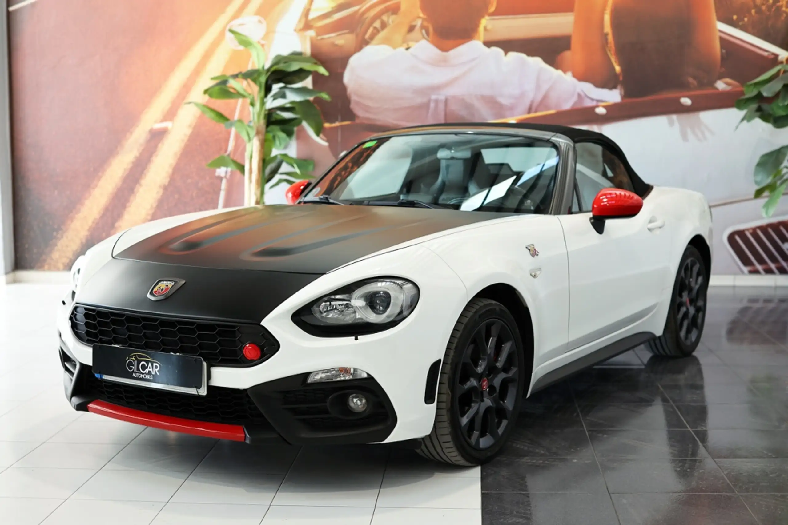 Abarth - 124 Spider