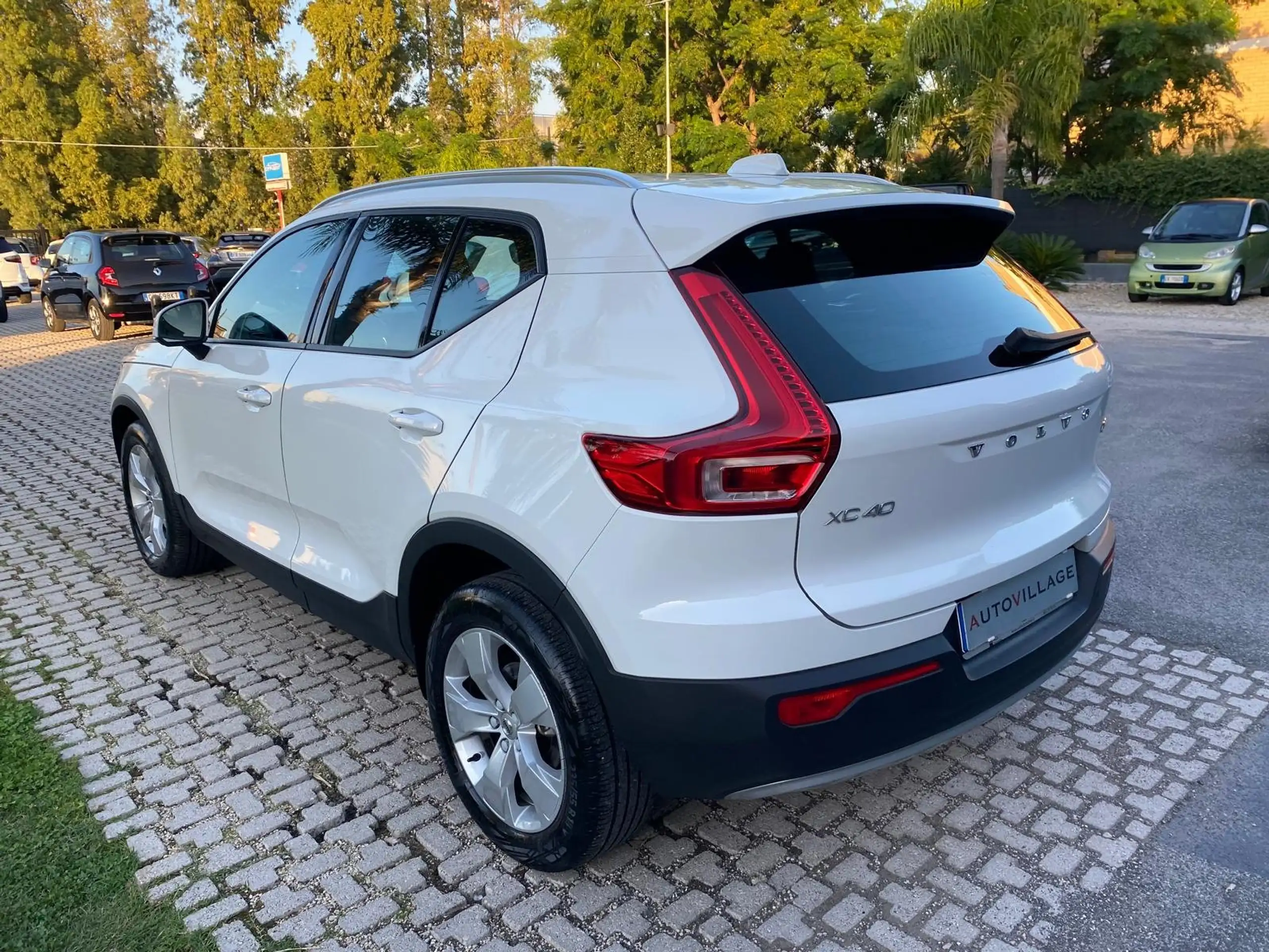 Volvo - XC40