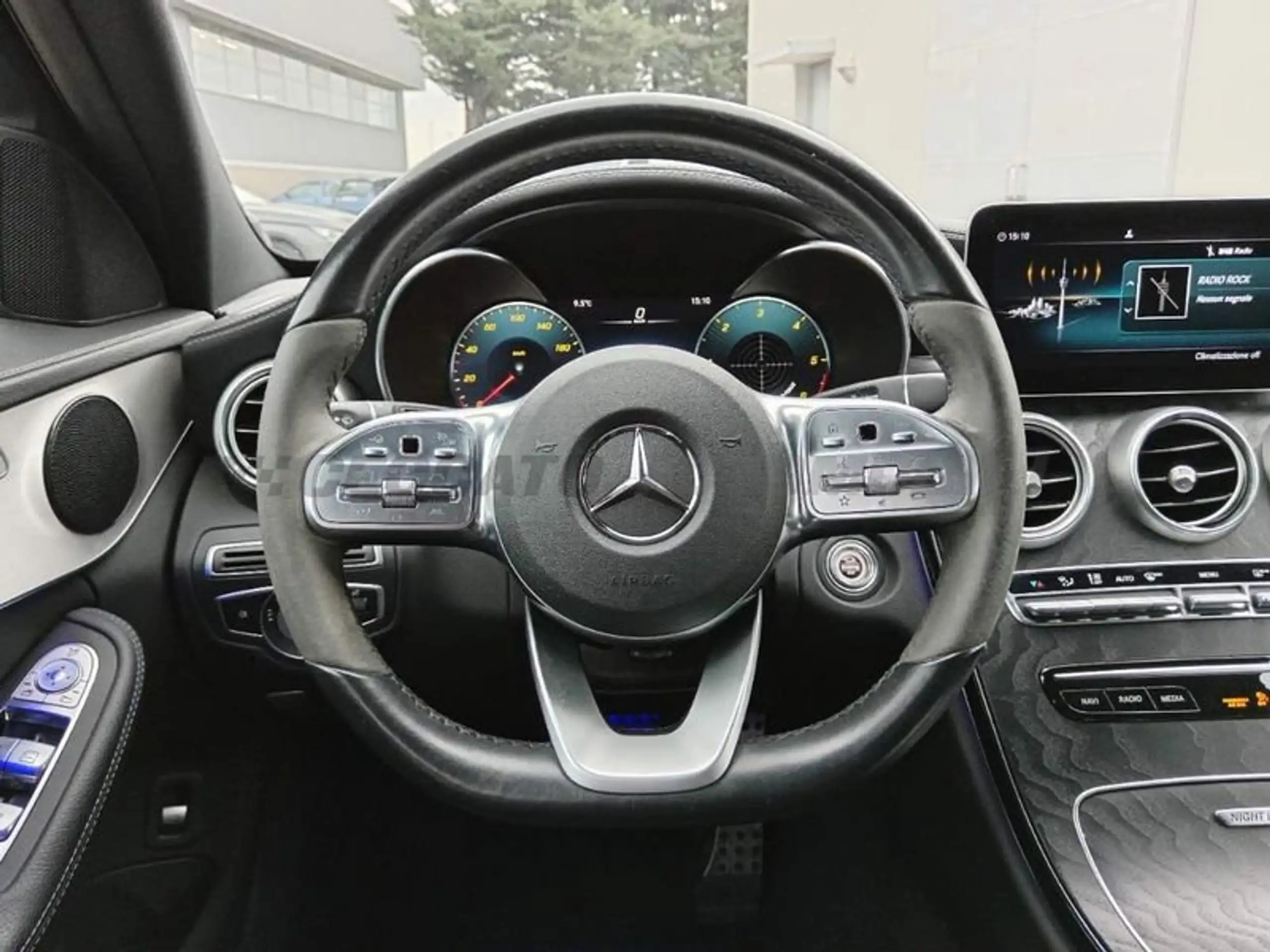 Mercedes-Benz - C 220