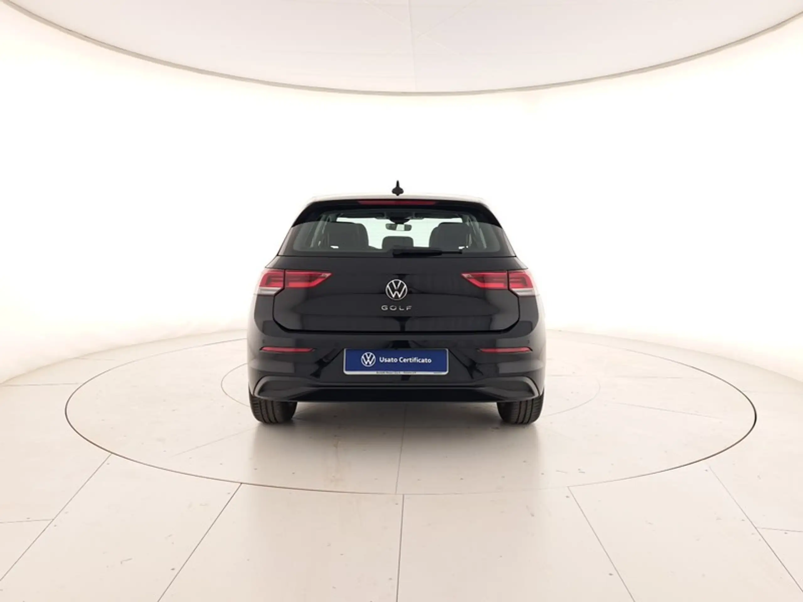 Volkswagen - Golf