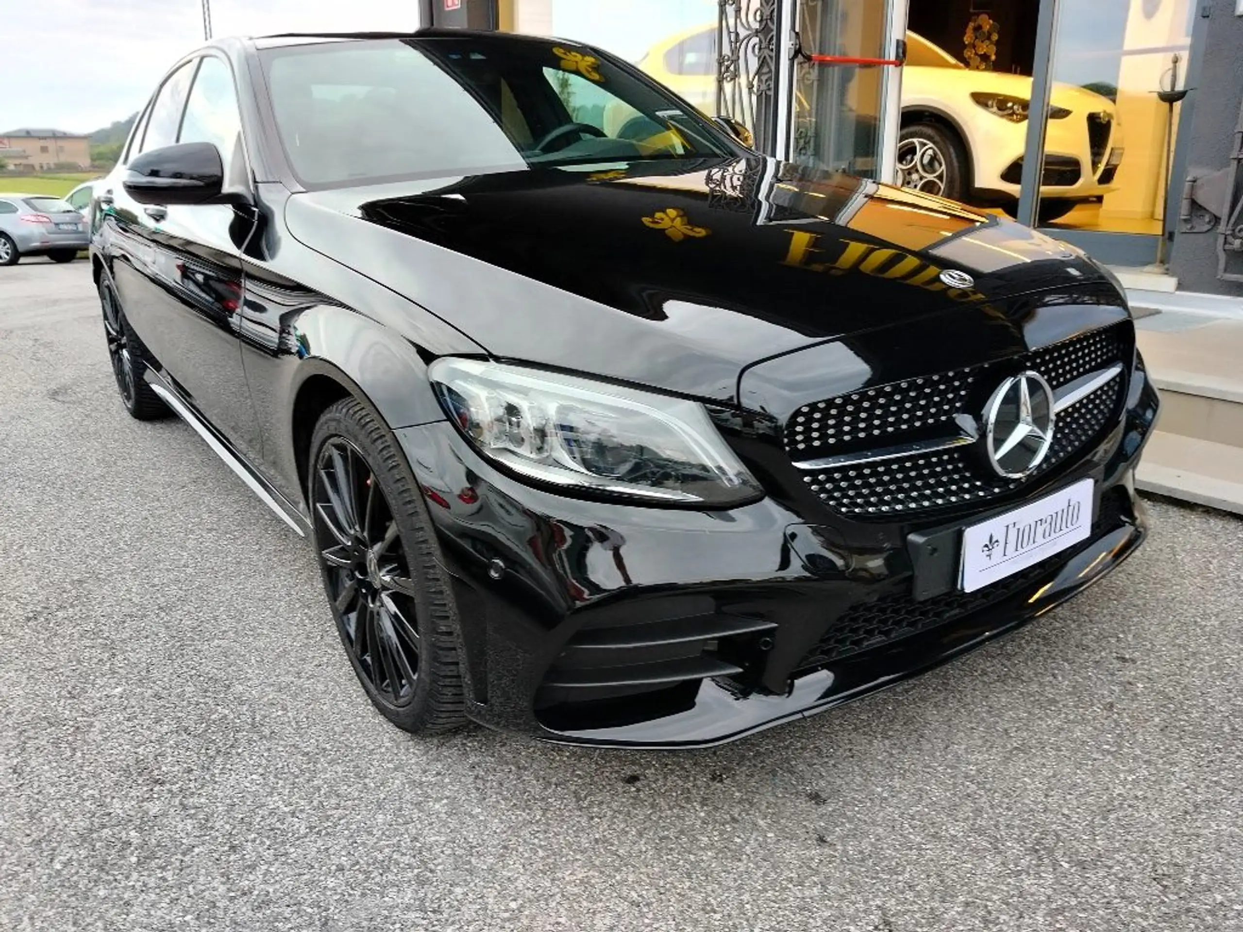 Mercedes-Benz - C 220