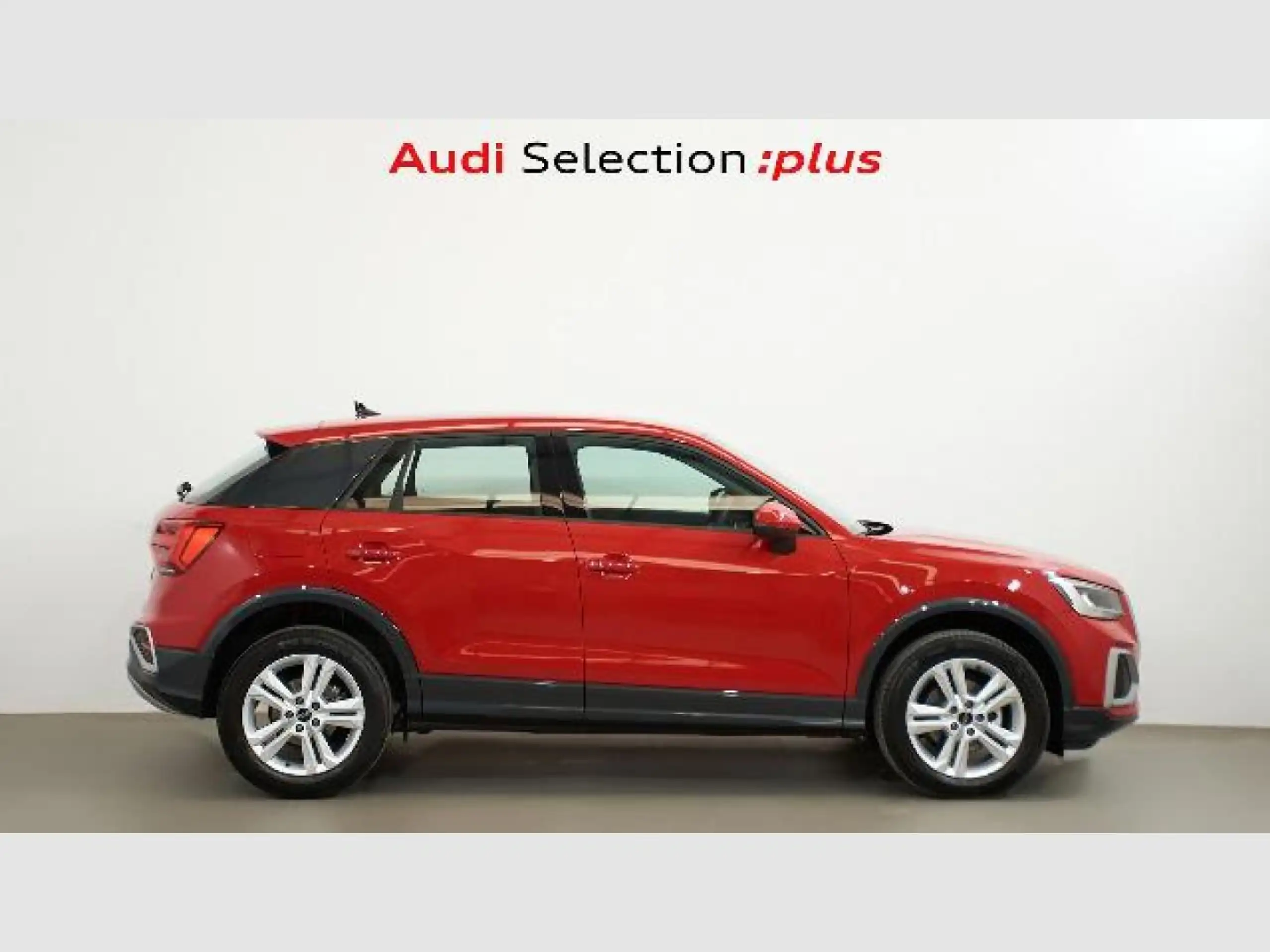 Audi - Q2