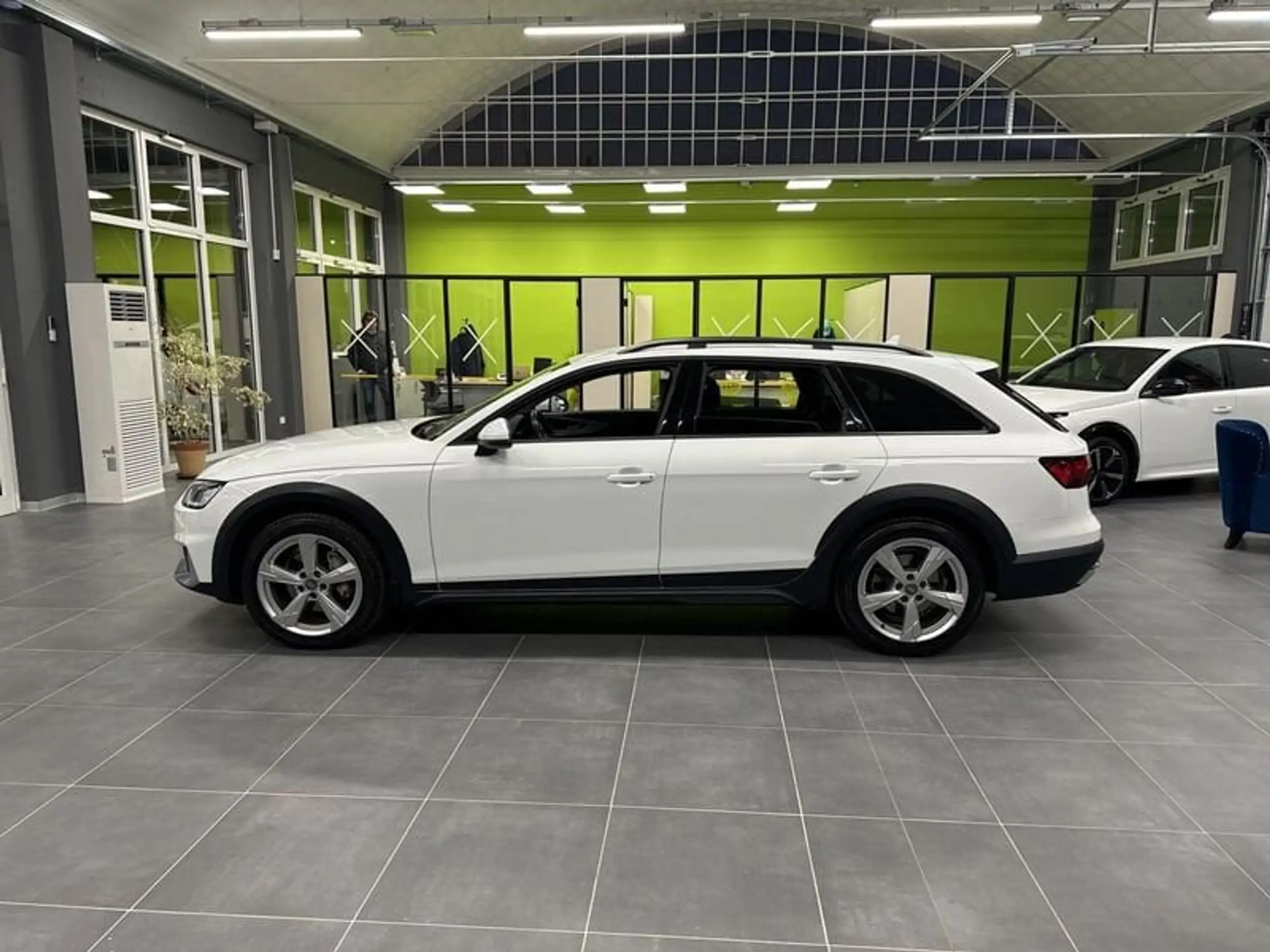 Audi - A4 allroad