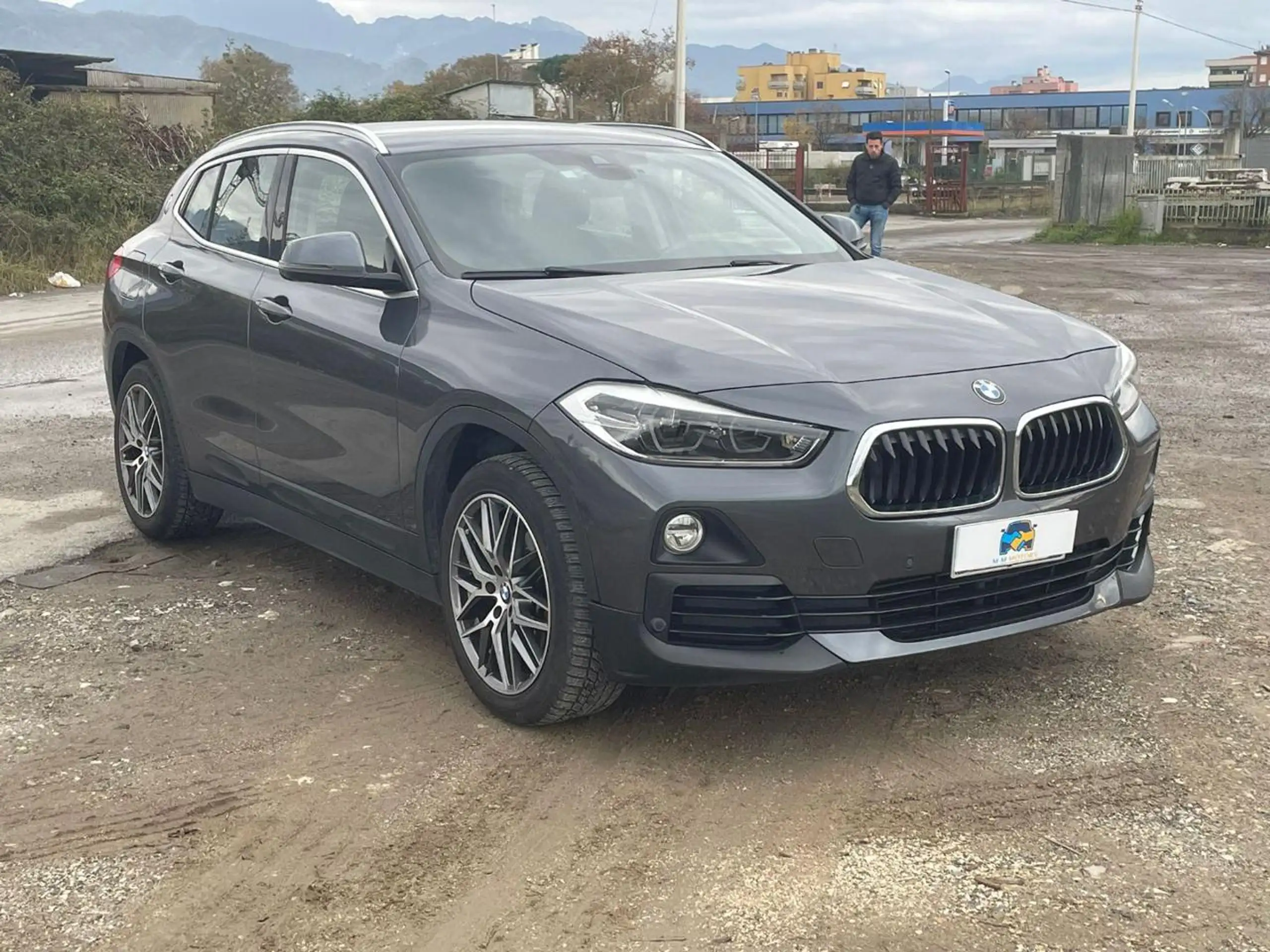 BMW - X2