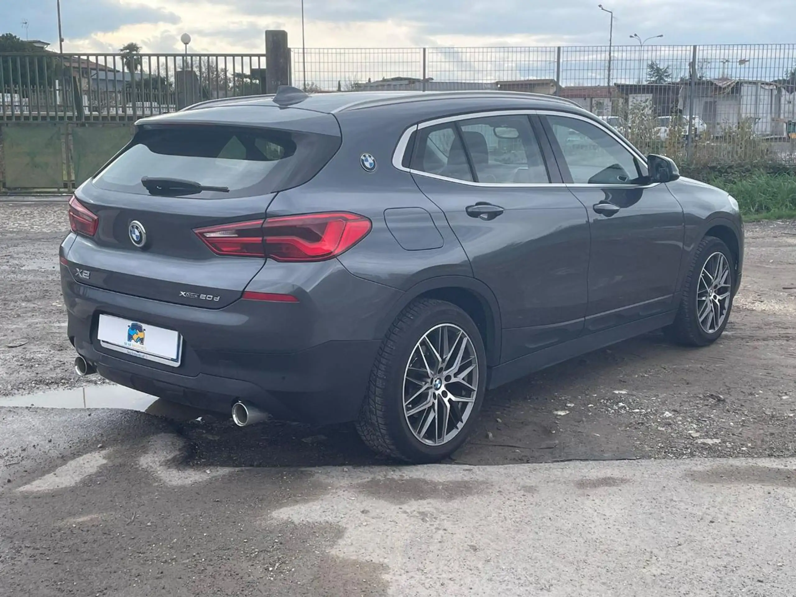 BMW - X2