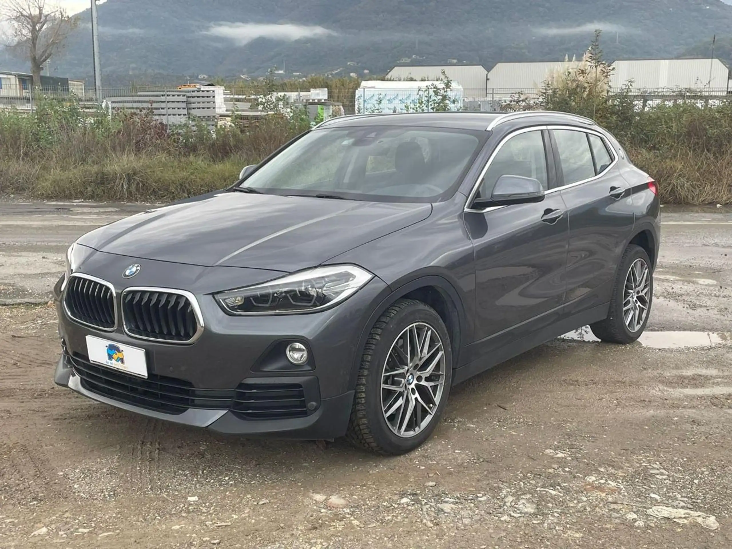 BMW - X2