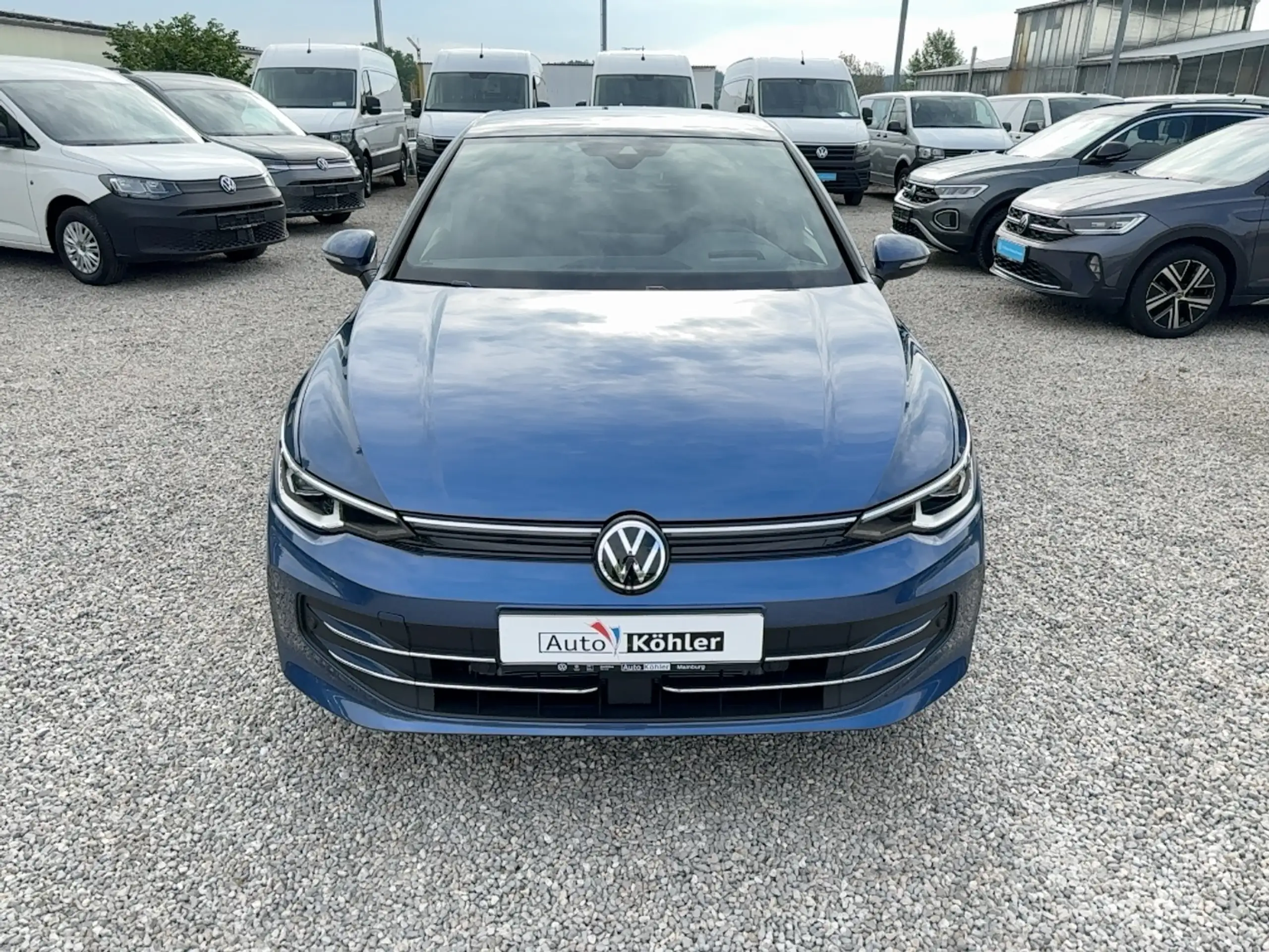 Volkswagen - Golf