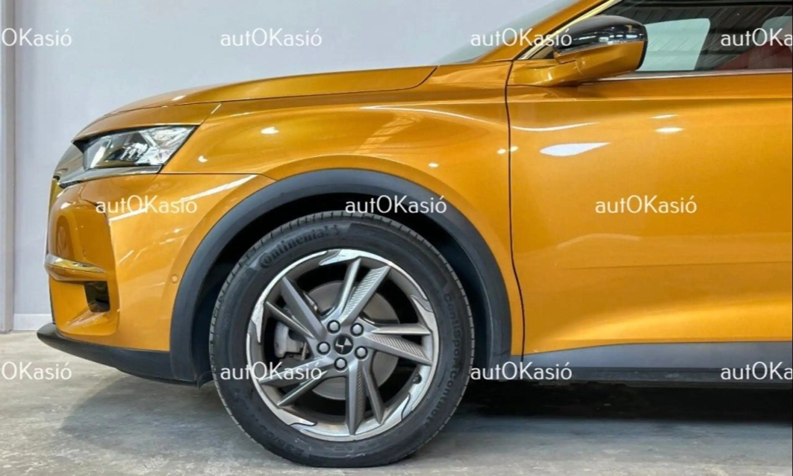 DS Automobiles - DS 7 Crossback