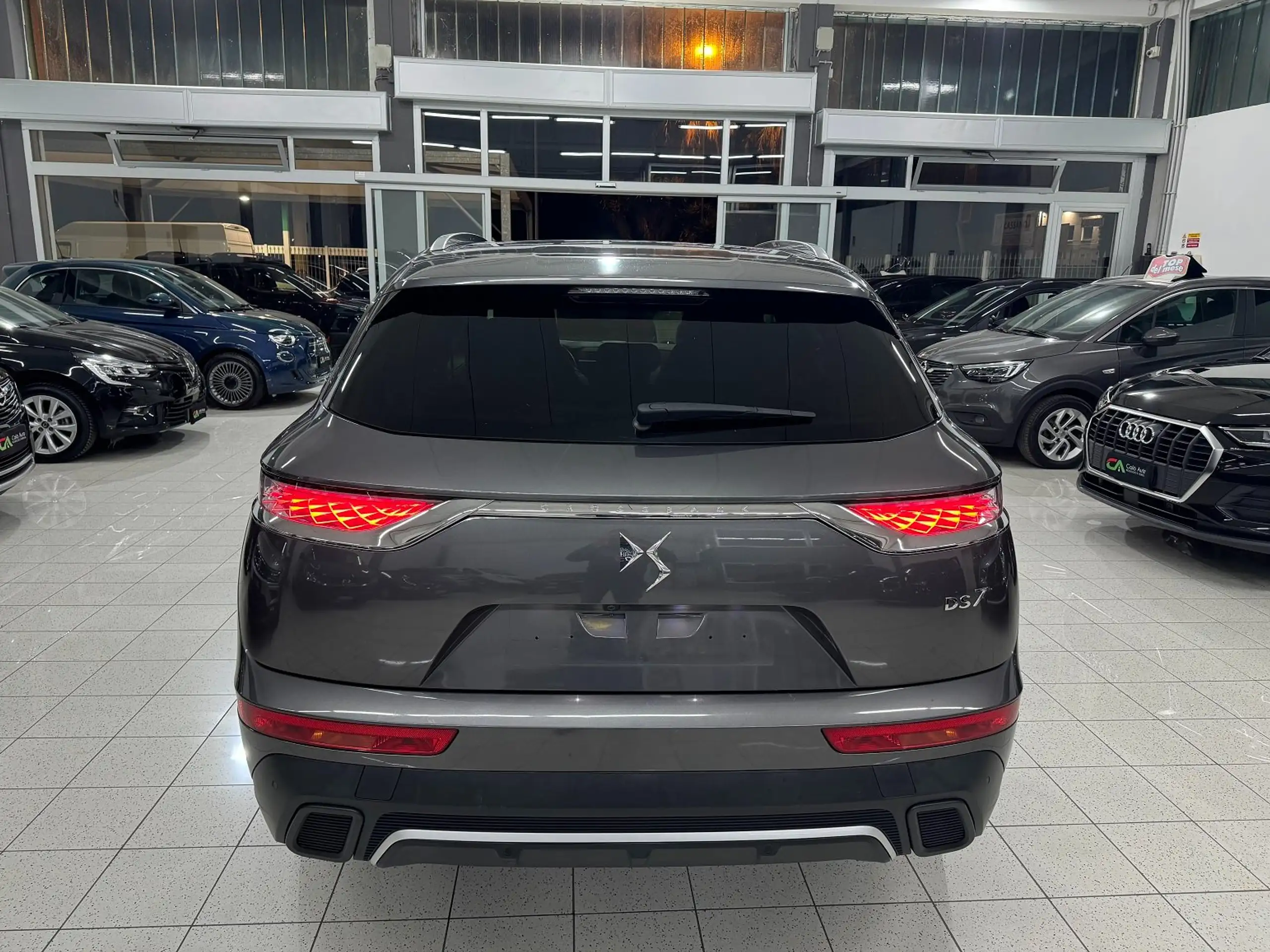 DS Automobiles - DS 7 Crossback