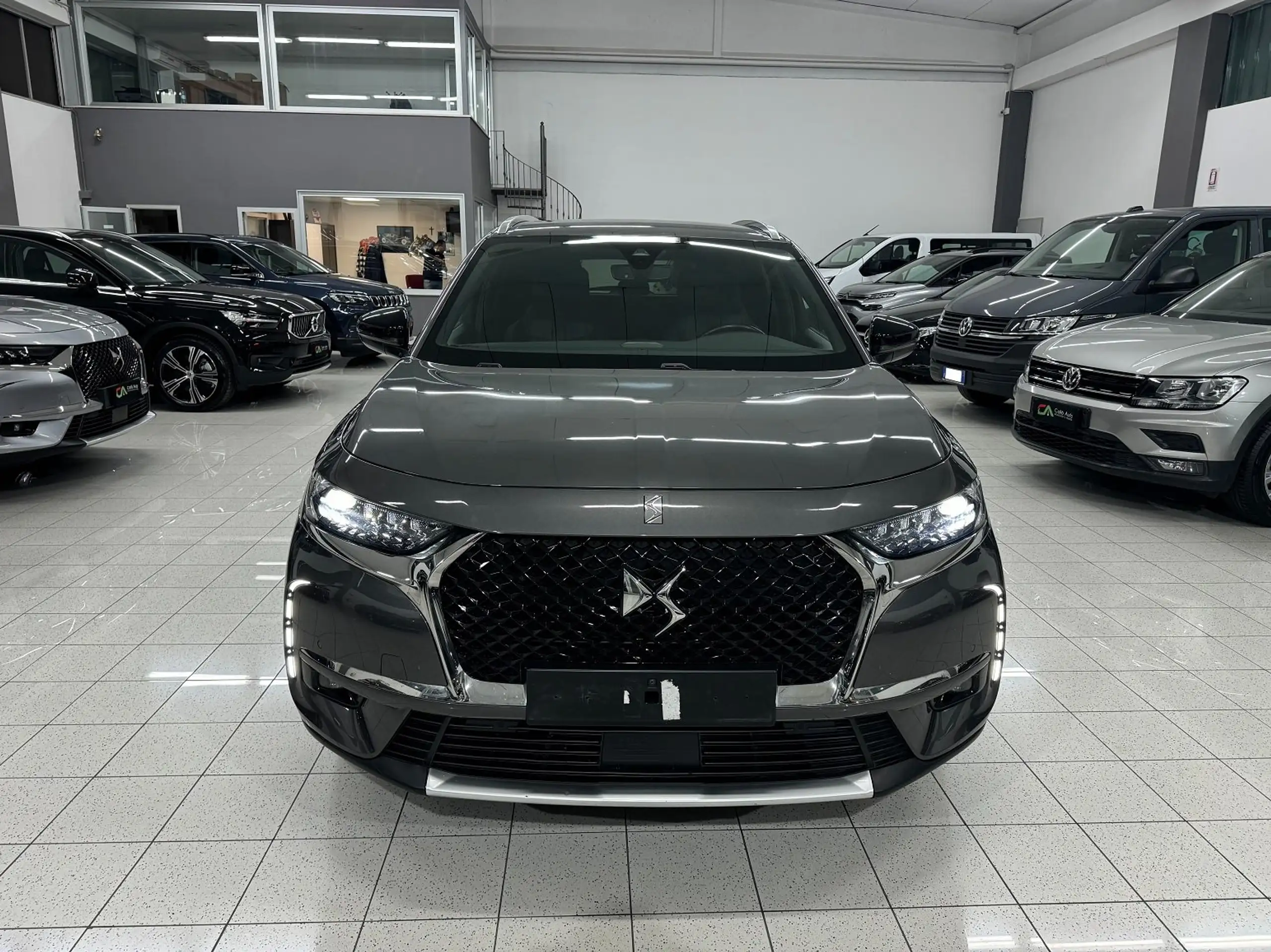 DS Automobiles - DS 7 Crossback