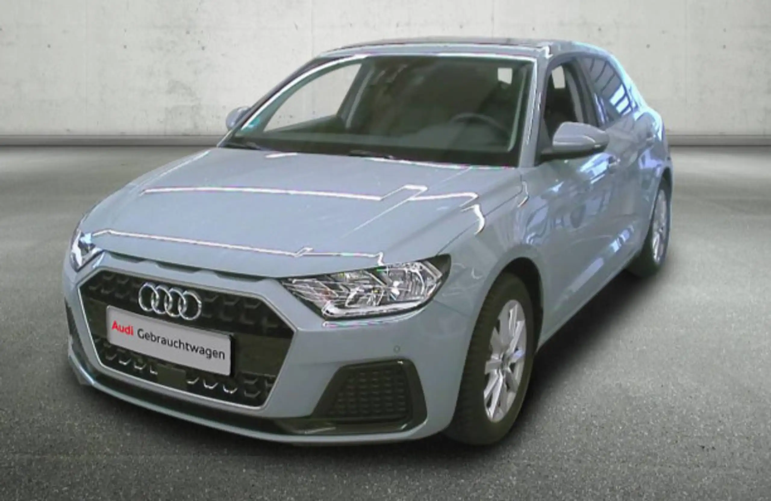 Audi - A1