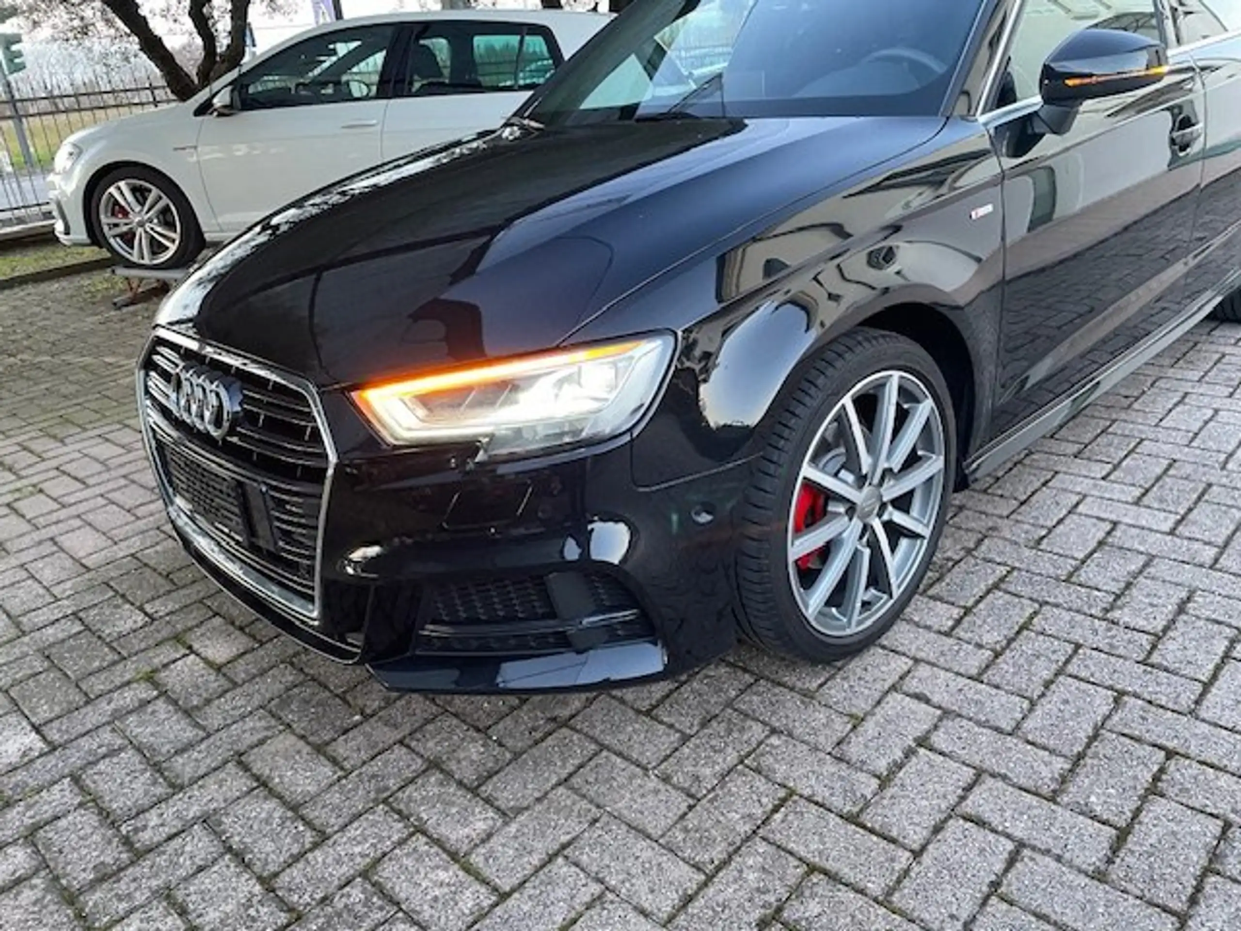 Audi - A3