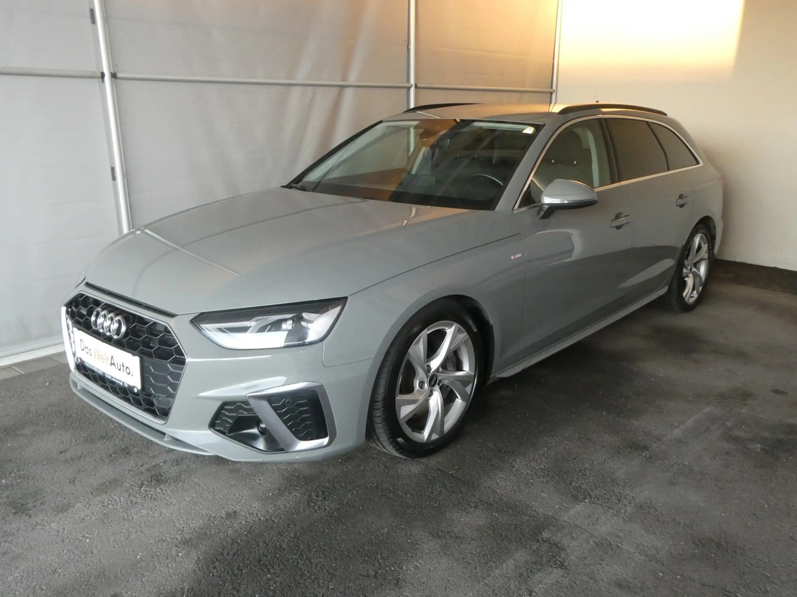 Audi A4 2021